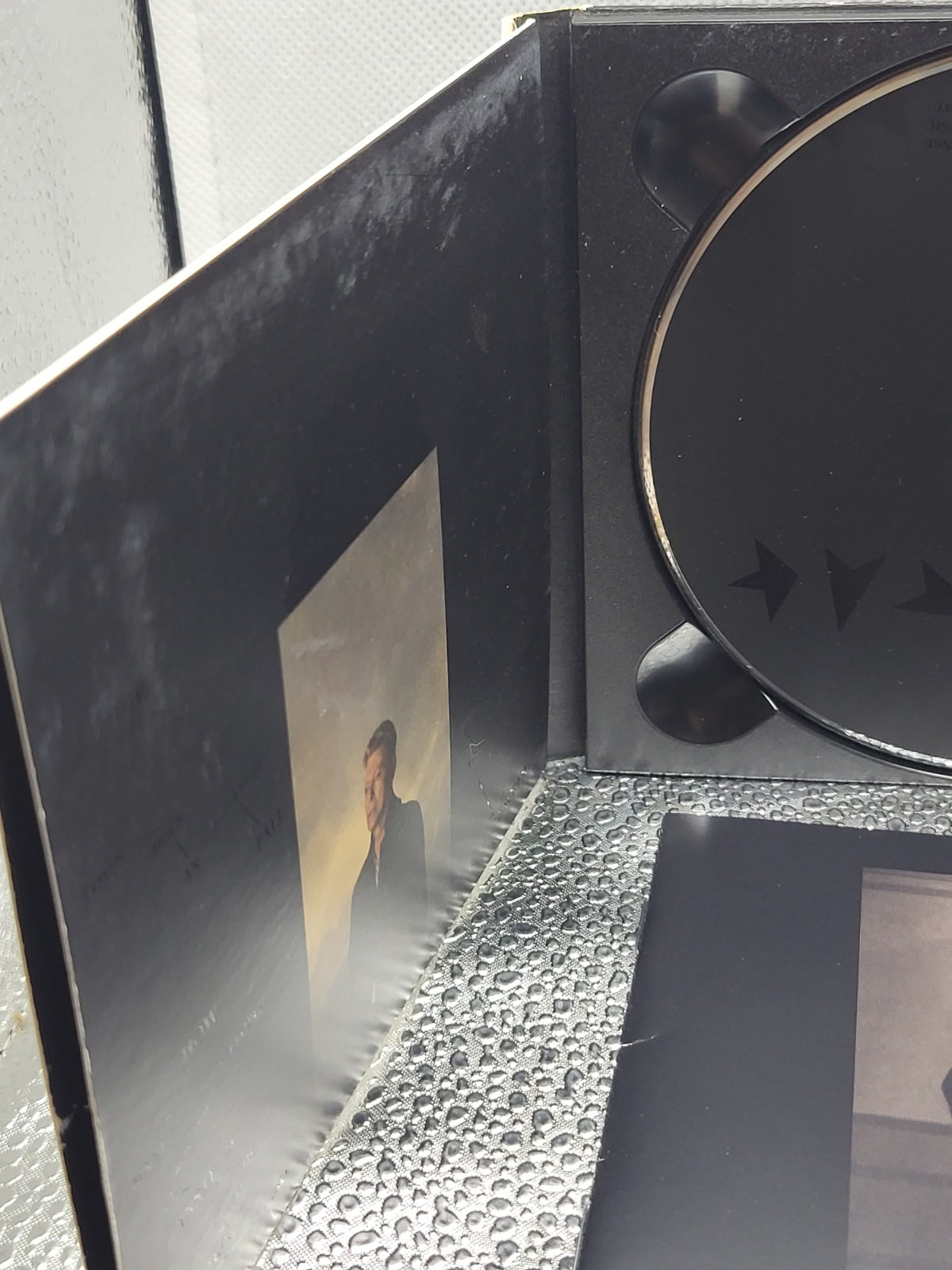 David Bowie - Blackstar (CD, 2016) Cardboard Case With Booklet VG Condition