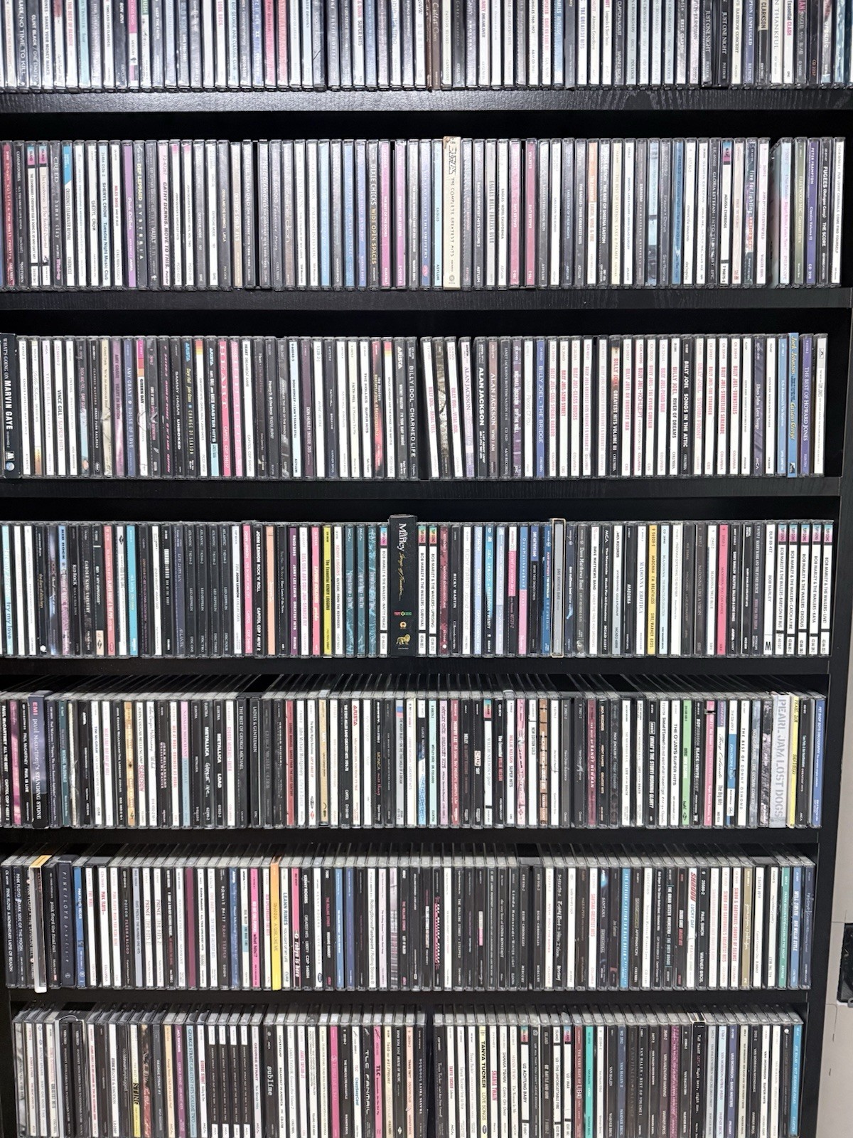 Mixed Artists CDs - Random mix of 100cds