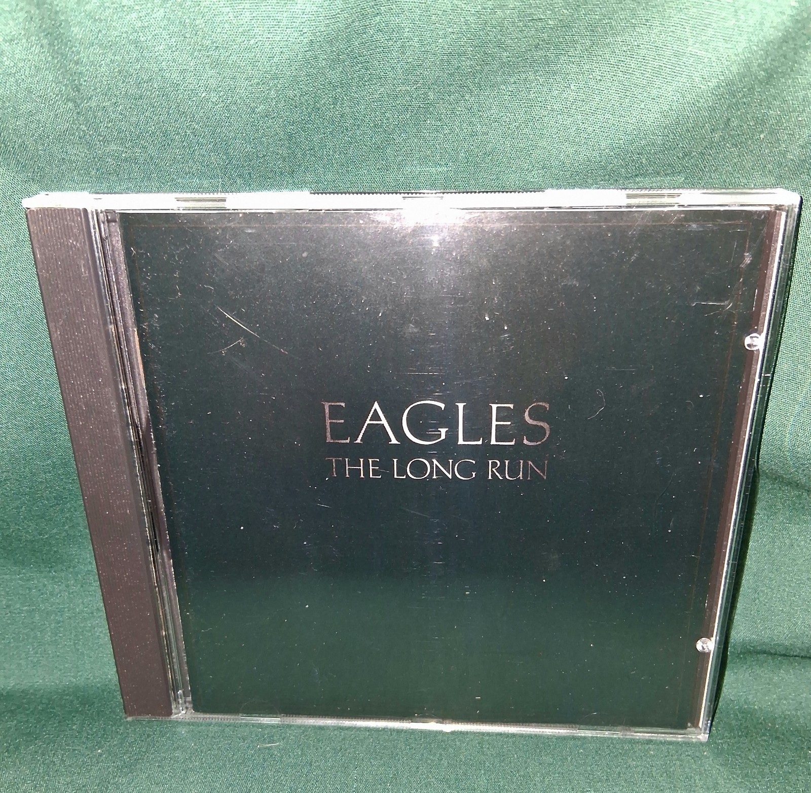 EAGLES/SELF TITLED DEBUT RELEASE:1972+THE LONG RUN:1979-CD-20 TOTAL TRACKS