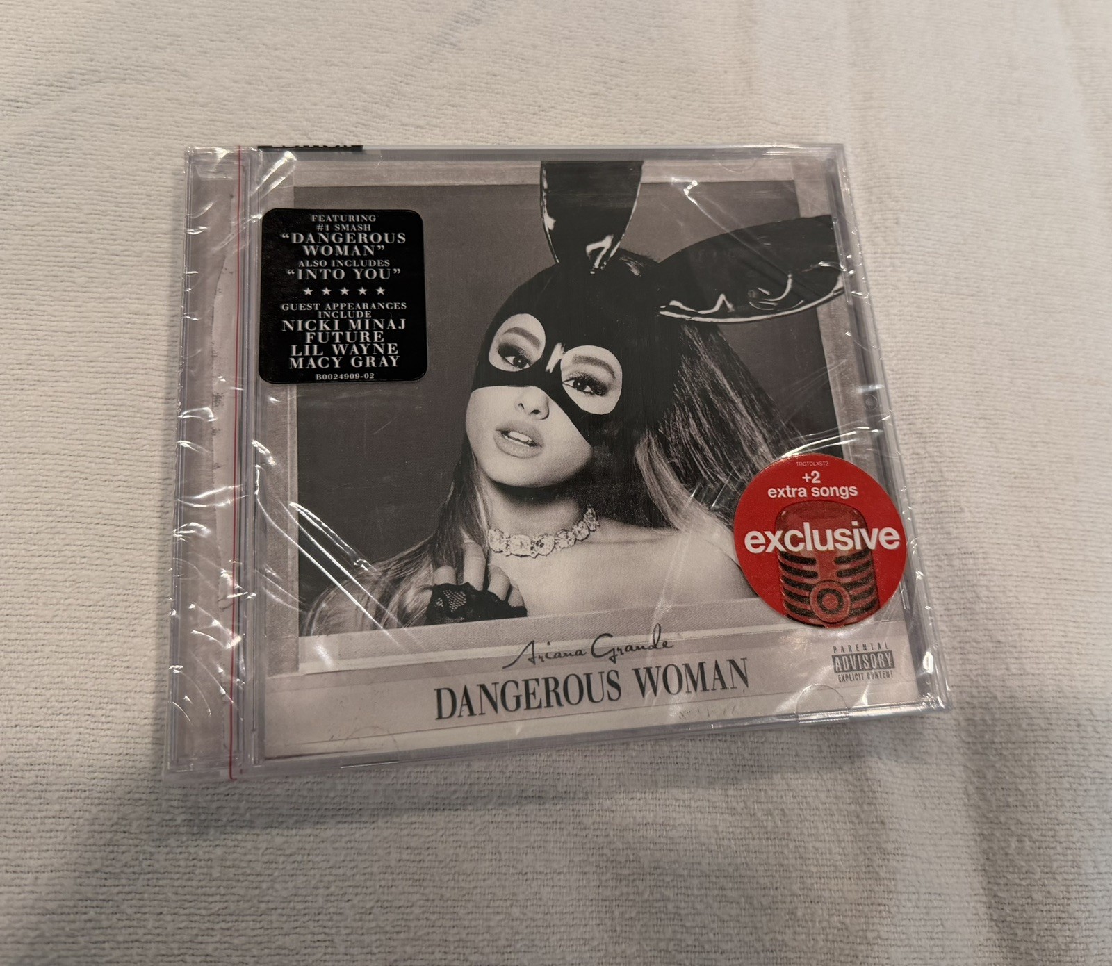 Ariana Grande: Dangerous Woman Target Exclusive CD SEALED , with autographed