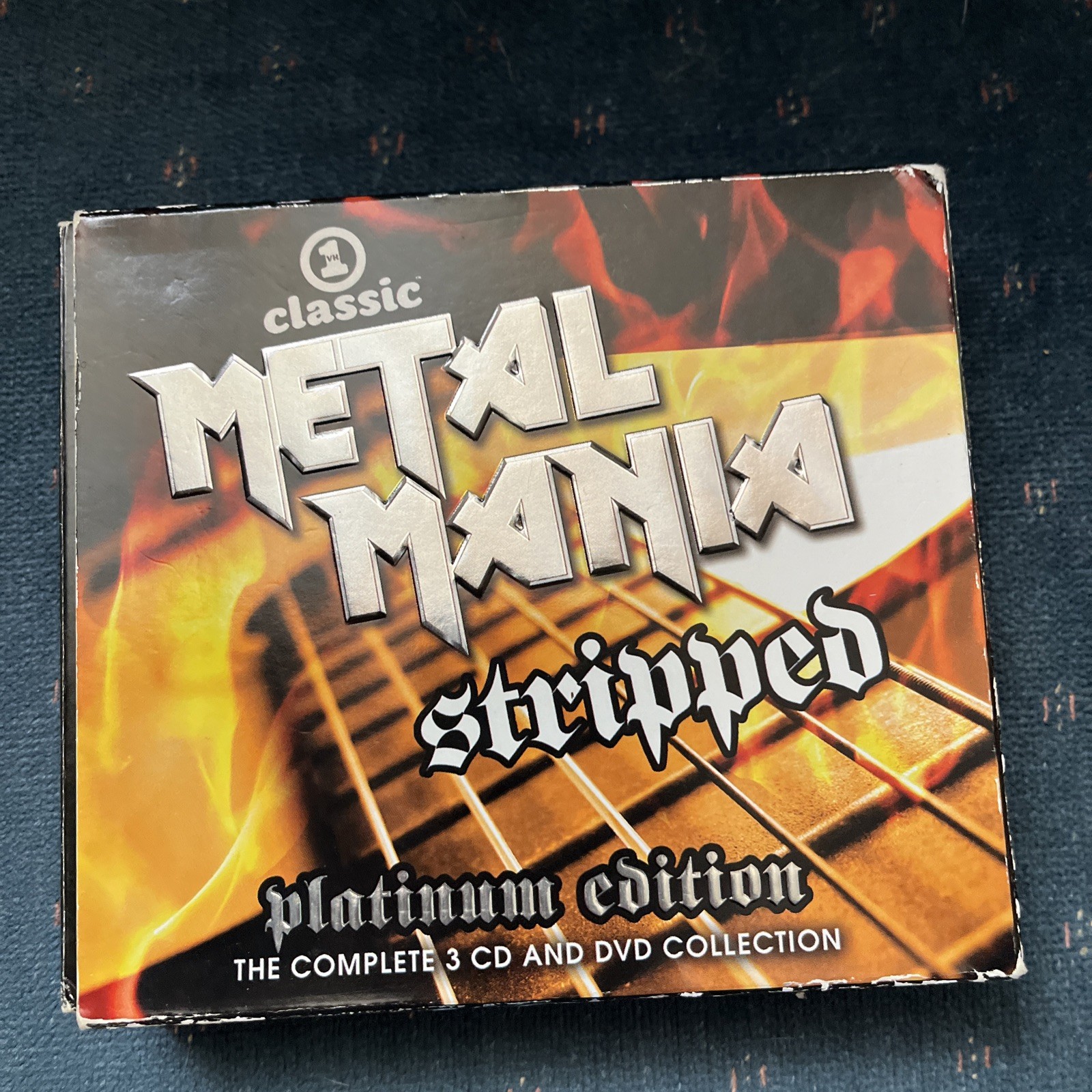 Vh1 Classic Metal Mania Stripped Platinum Edition-3 CD/1 DVD Set - Complete