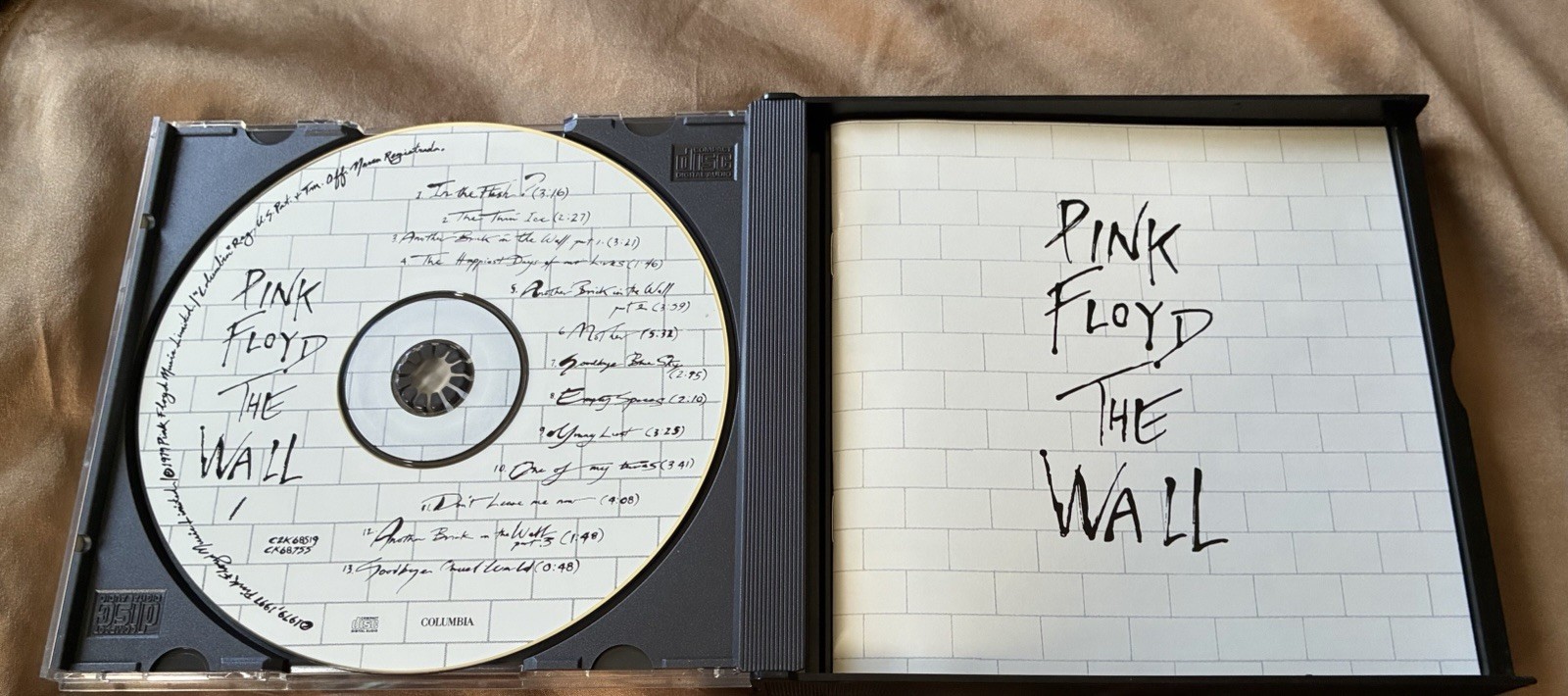 The Wall by Pink Floyd (CD, Dec-1997, 2 Discs, Columbia (USA)) UNSEALED