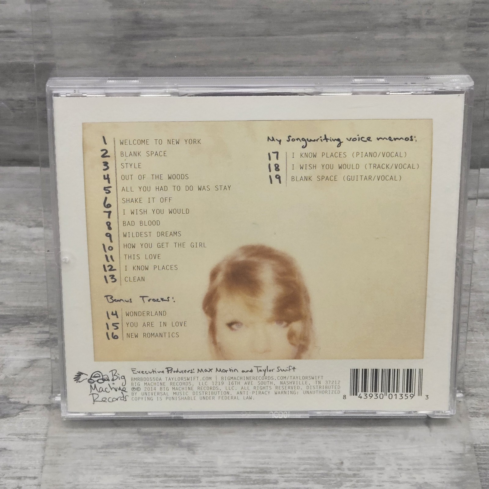 Taylor Swift CD Lot (7) Debut Fearless Holiday Speak Now 1989 Reputation
