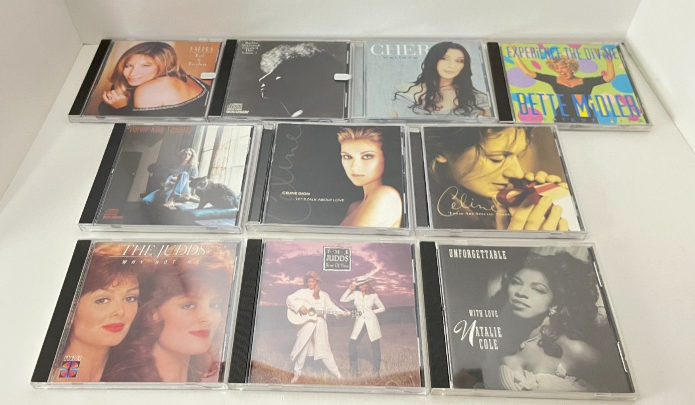 Vtg Lot 40 CD Mixed Music, See List 70-90's Elvis ,Elton, Diamond, Beatles++