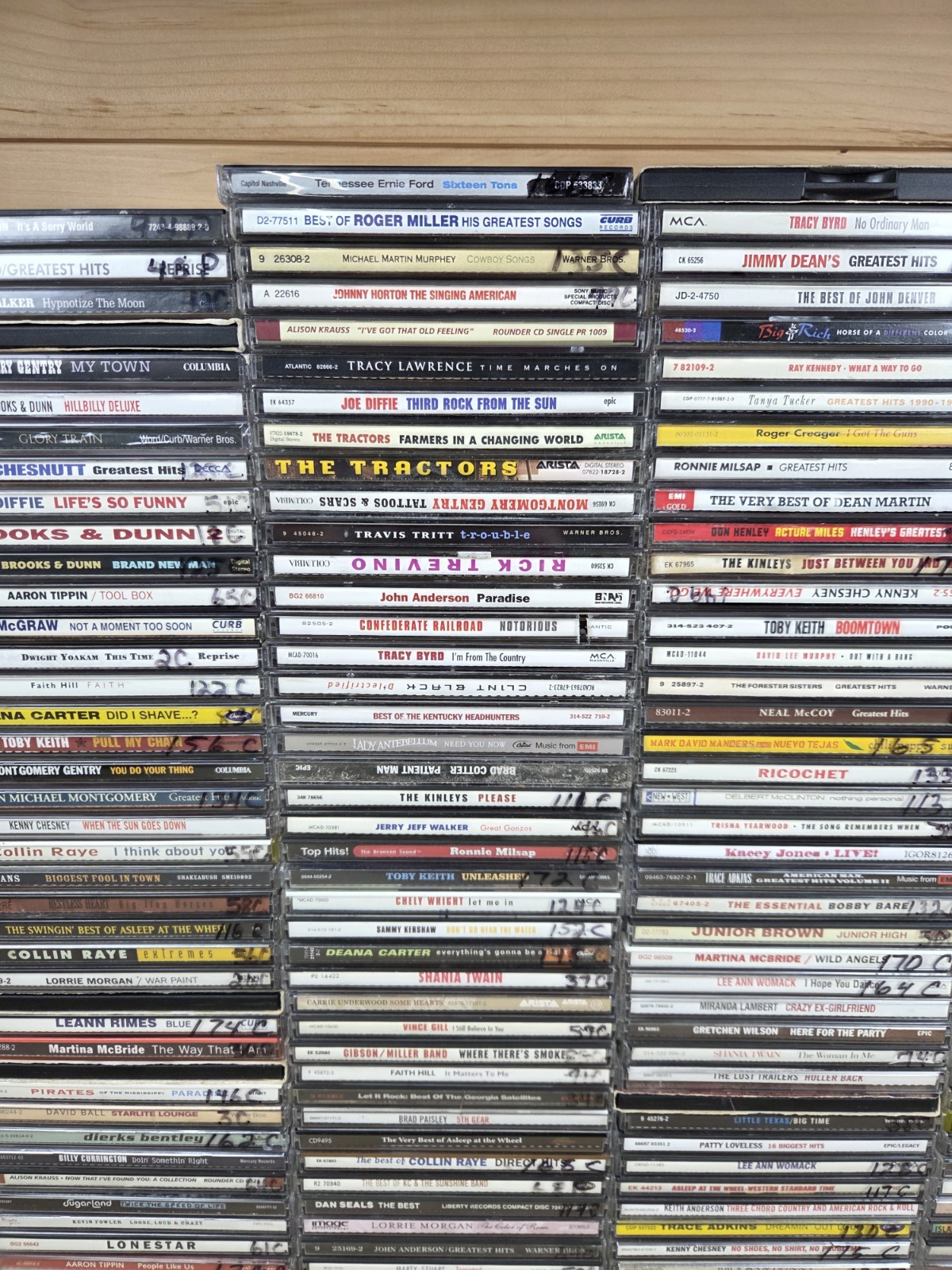 Lot of 175 Mixed CDs: Country Excellent Condition Vintage Dj Lot Prime Artist