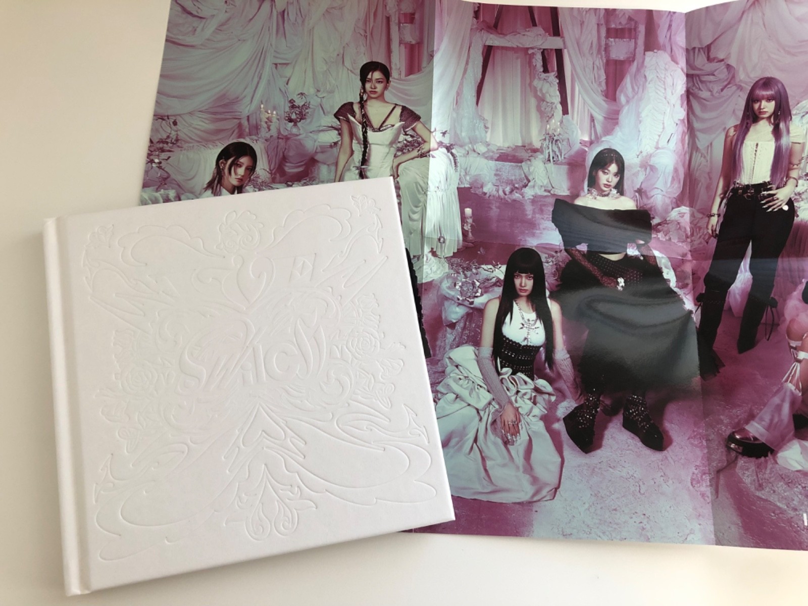 IVE 2nd EP | IVE Switch Album | White Version | All Inclusions