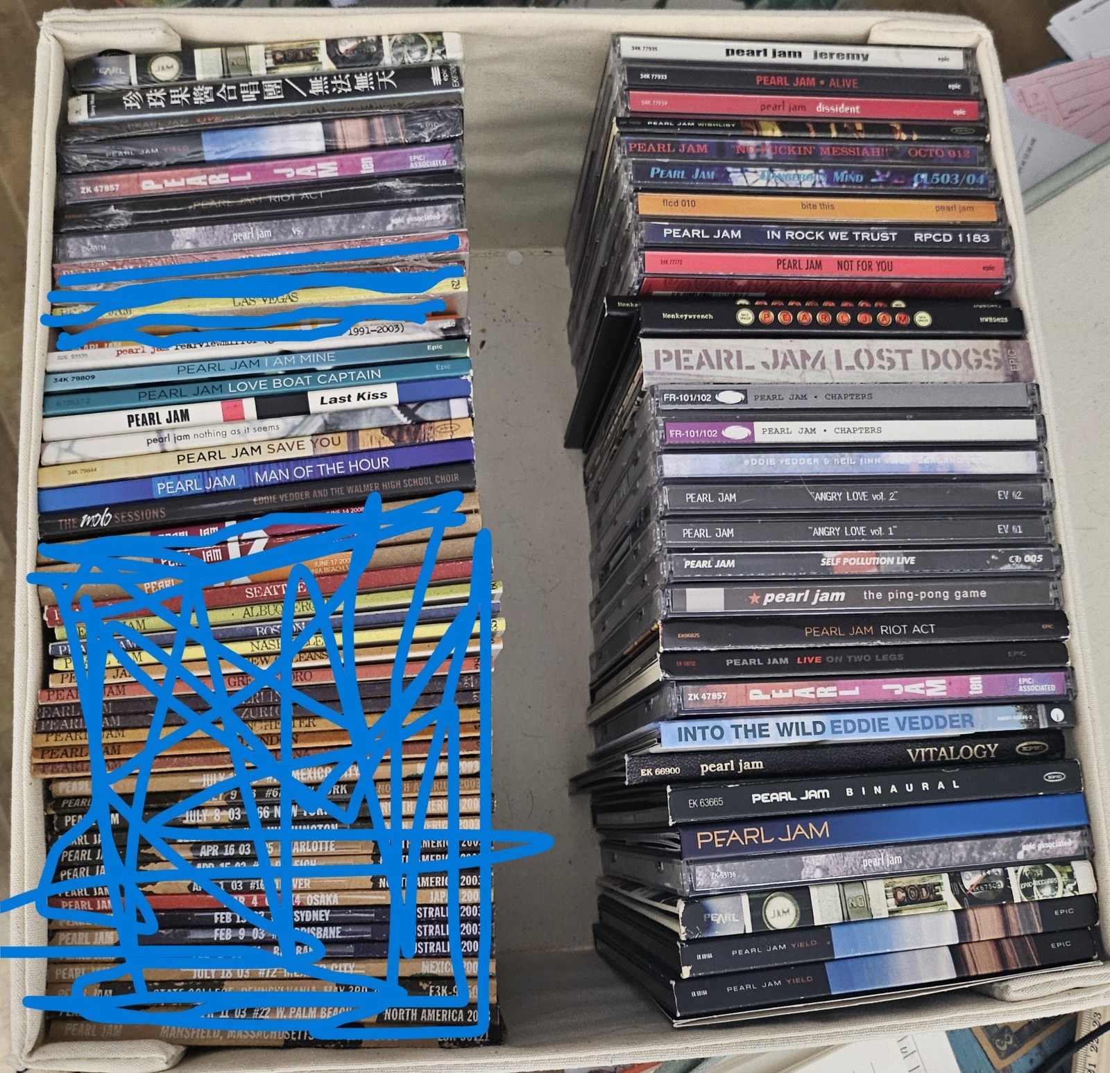 Pearl Jam - 47 Albums/53 CDs Bundled Lot in MINT Condition Live, Box Sets, Etc.