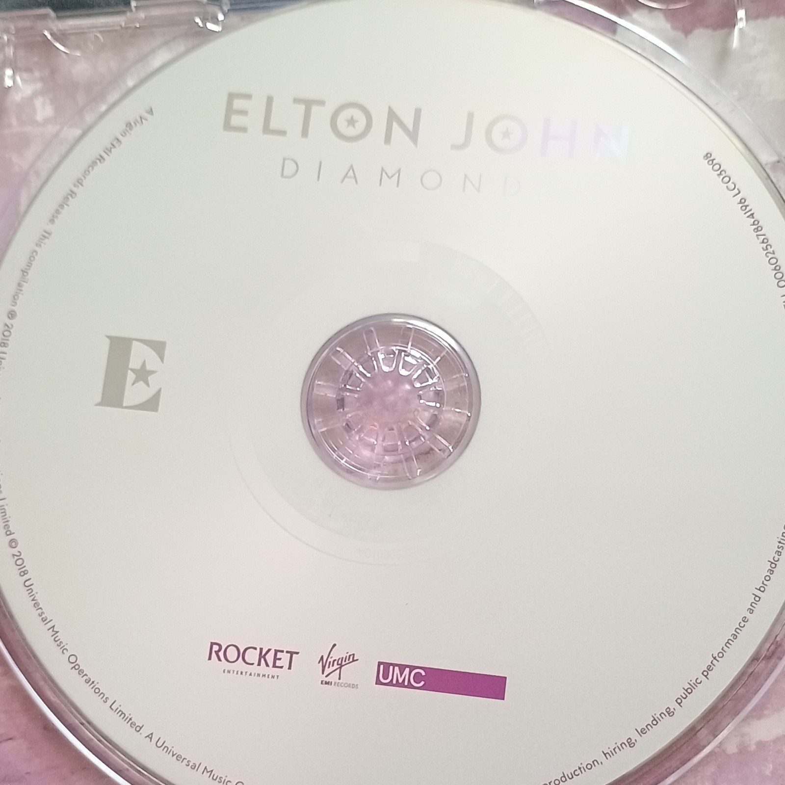 Elton John Diamonds Pop Rock CD Rocket Virgin UMC Compilation 2018 -- 17 Songs