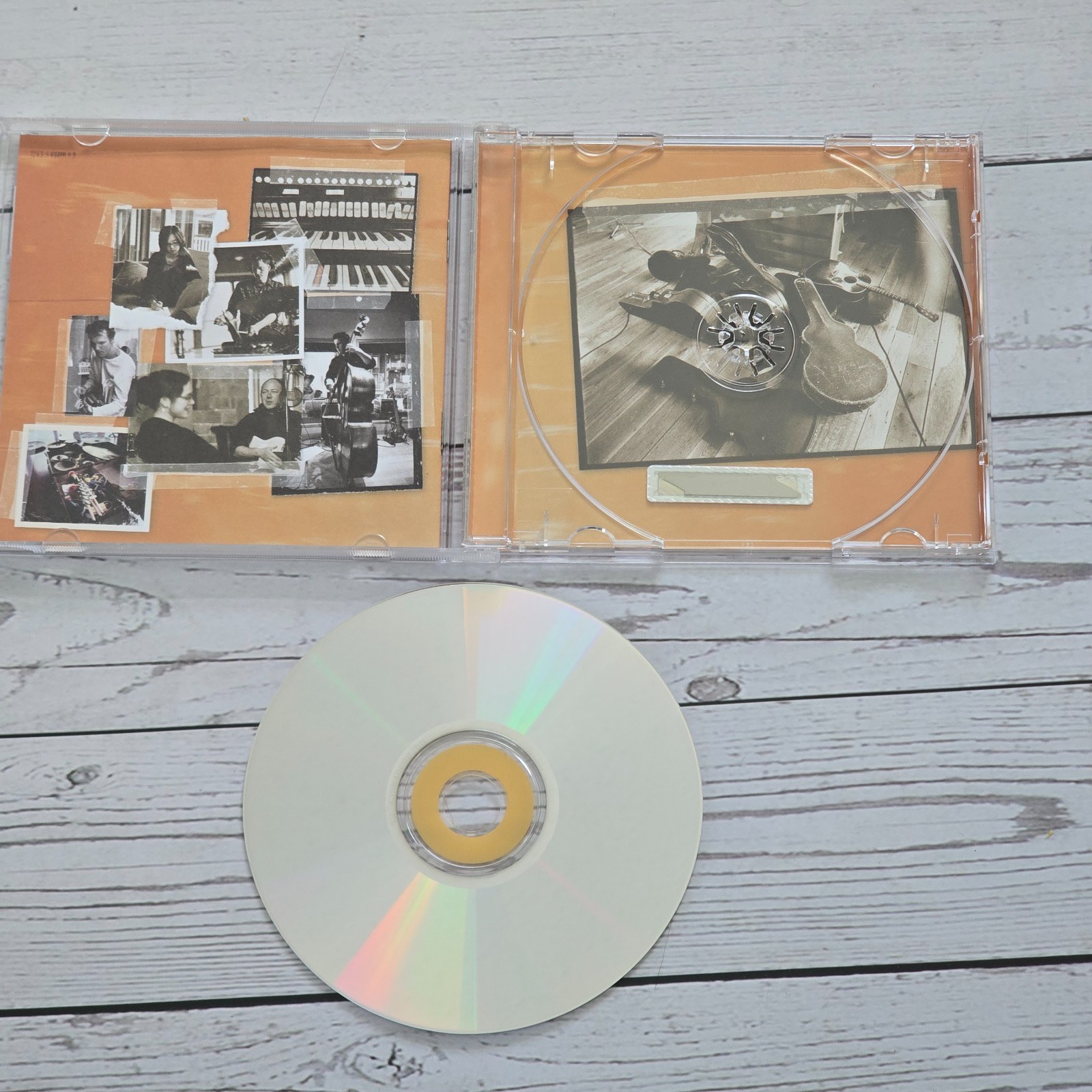 Norah Jones - Feels Like Home - 2004 CD - Easy Listening Pop - Free Shipping