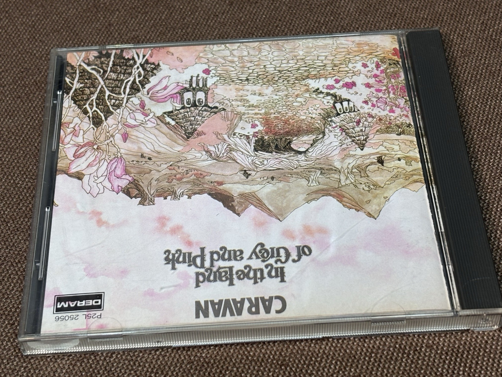 CARAVAN In The Land Of Grey And Pink JAPAN CD P25L-25056 -A1F11 1989 issue Dawn