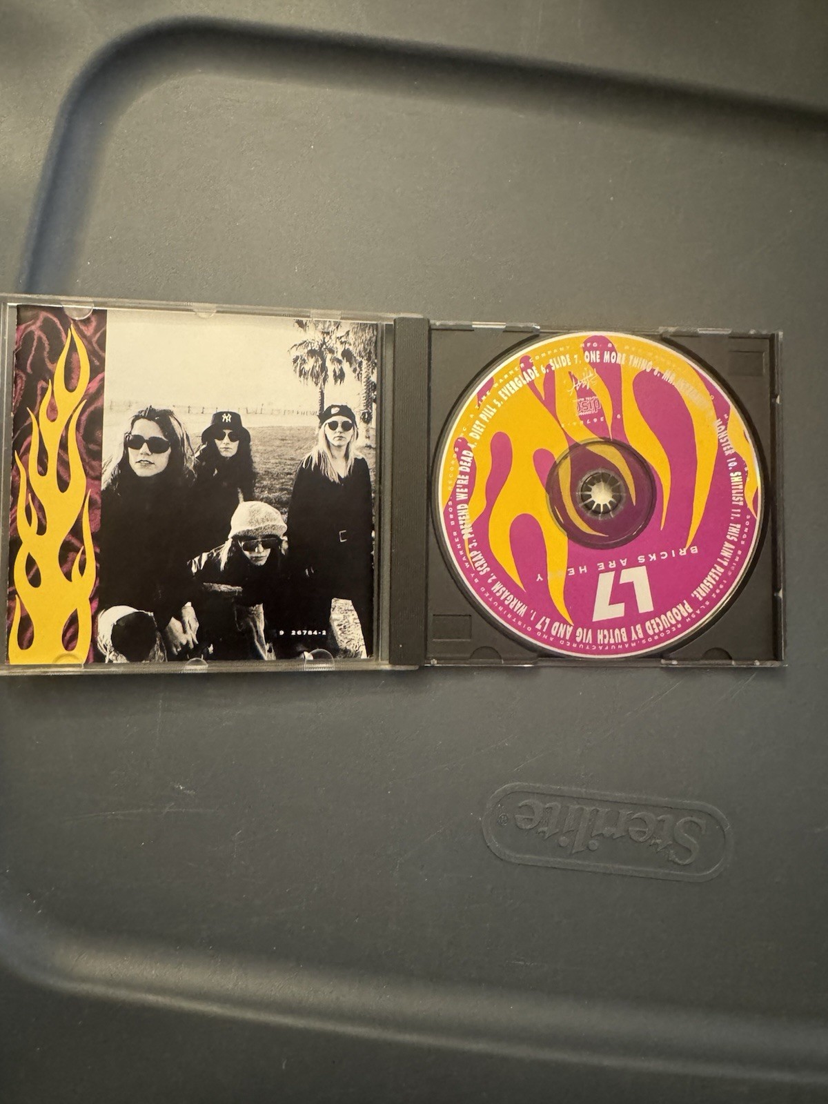 L7 Bricks Are Heavy OOP CD 1992 Slash Records Punk Grunge Jennifer Finch Htf