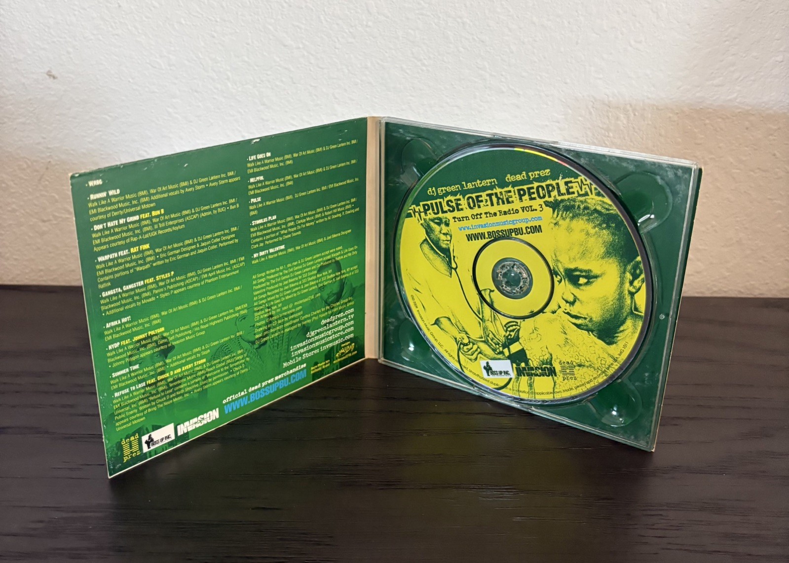Dead Prez & Dj Green Lantern "Pulse Of The People" Pre-owned CD 2009