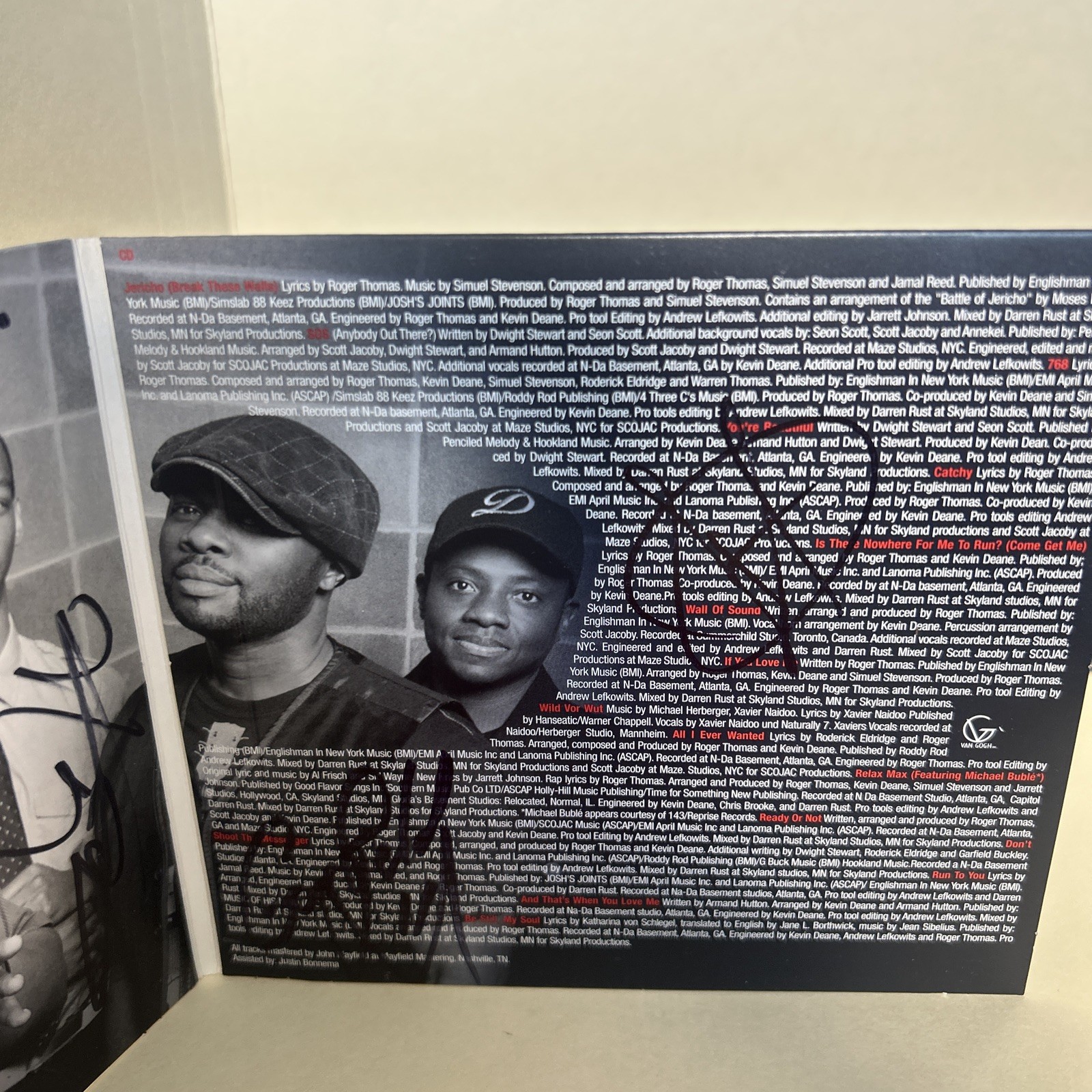 Naturally7: Vocalplay DVD Only - Live Madison Square Garden, Signed by Band