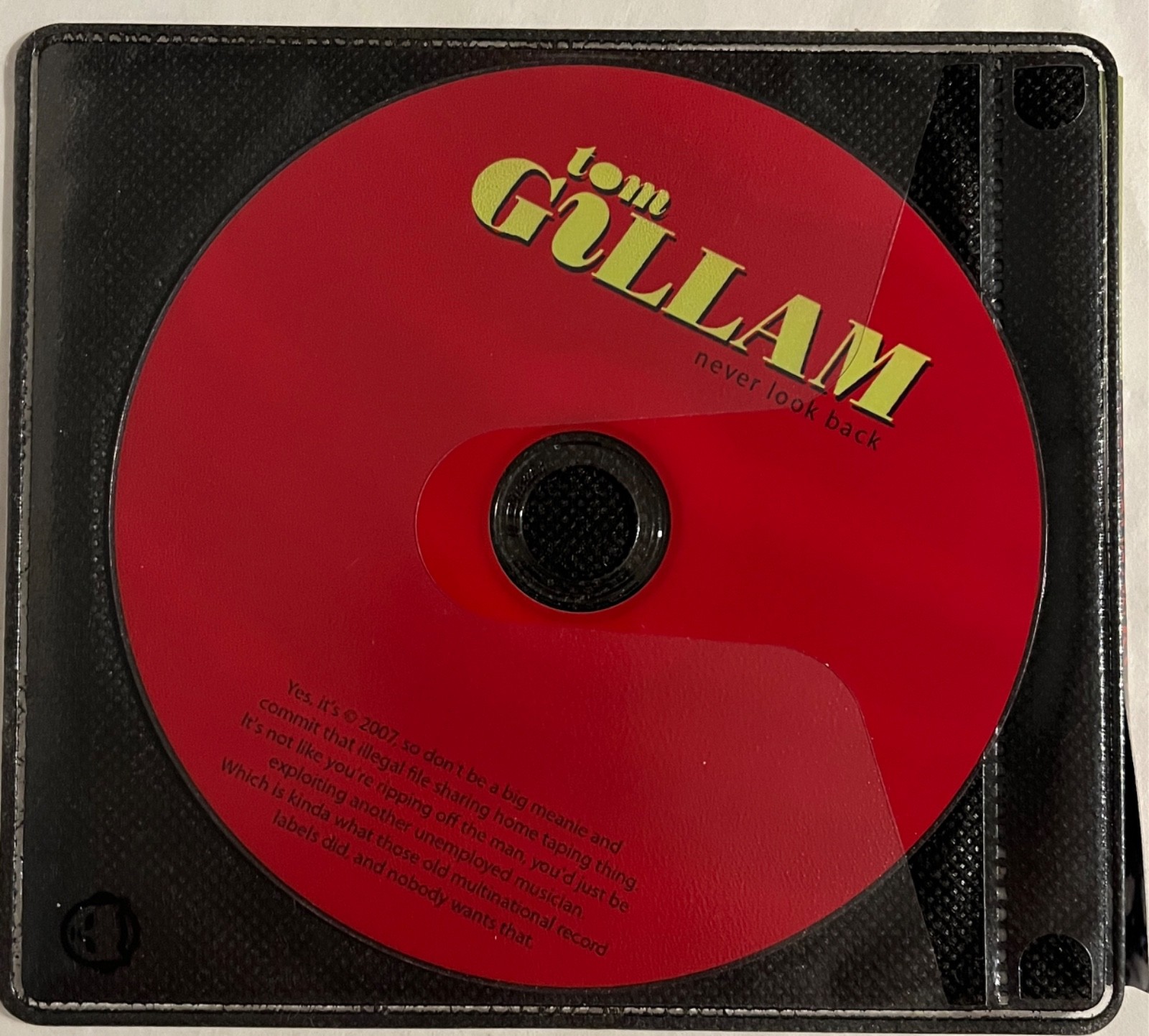 Tom Gillam CD set - lot of 2 CDs (no jewel cases) Never Look Back & Dallas