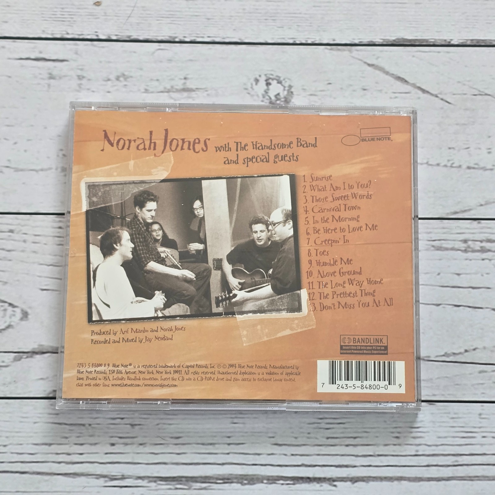 Norah Jones - Feels Like Home - 2004 CD - Easy Listening Pop - Free Shipping