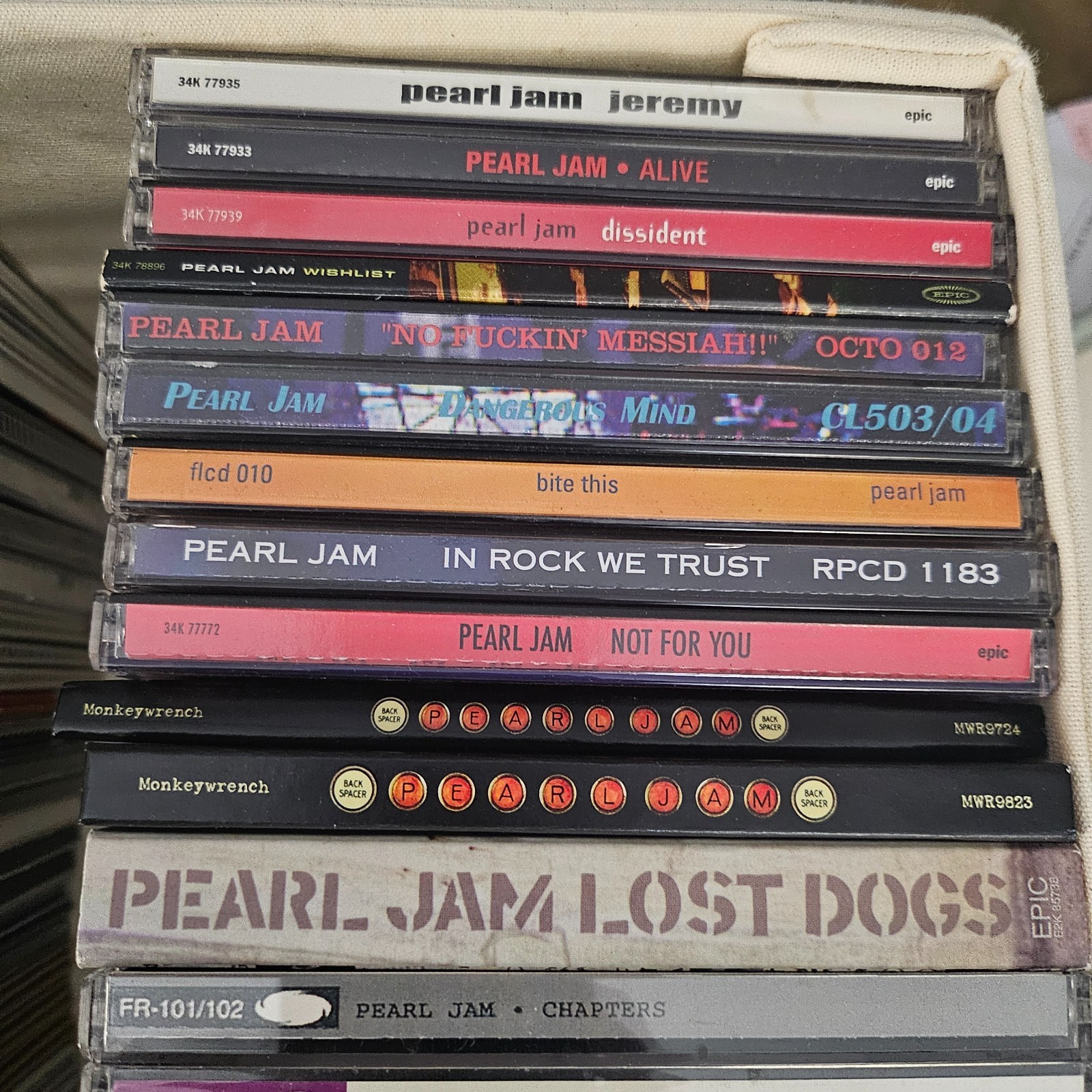 Pearl Jam - 47 Albums/53 CDs Bundled Lot in MINT Condition Live, Box Sets, Etc.