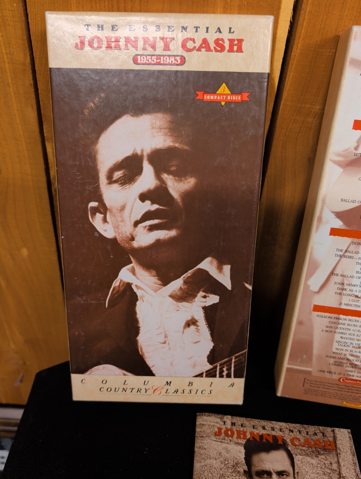 Johnny Cash The Essential 1955-1983 Columbia Country Classics 3 CD Box Set