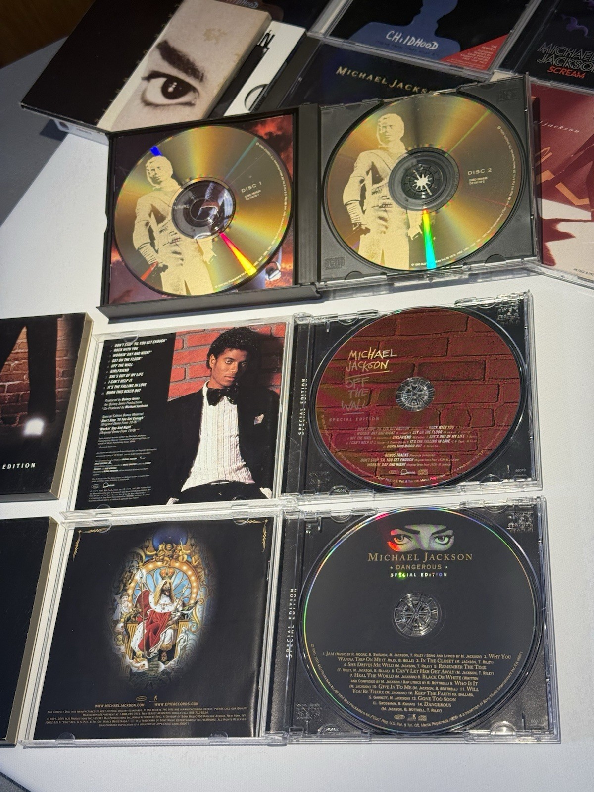 MICHAEL JACKSON (25 Compact Disc Lot)/Rare/OOP/Imports/Used & Very Good Plus+!!!