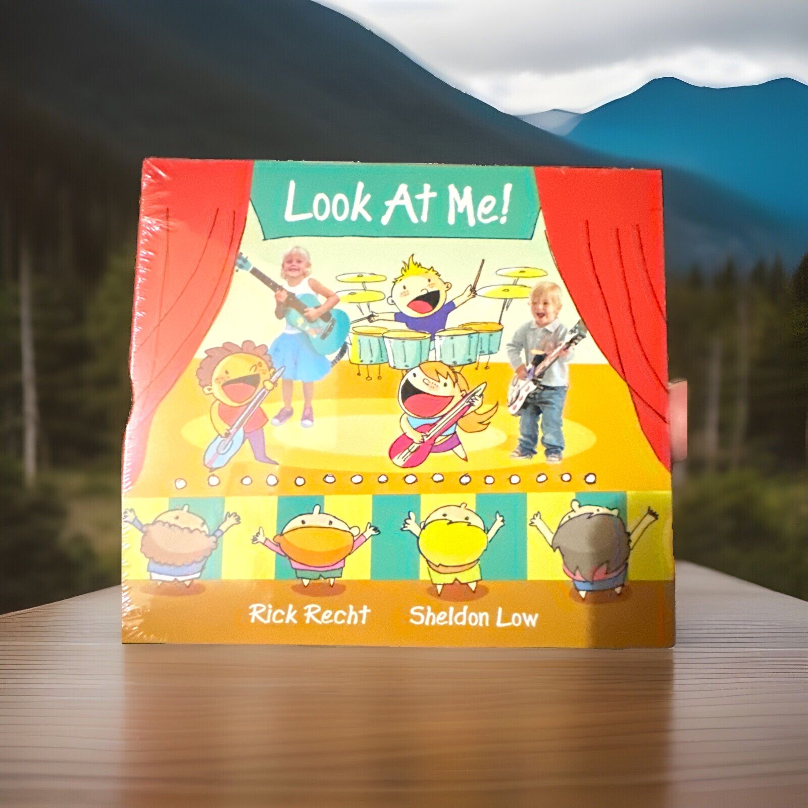 LOOK AT ME! - Audio CD By Rick Recht & Sheldon Low