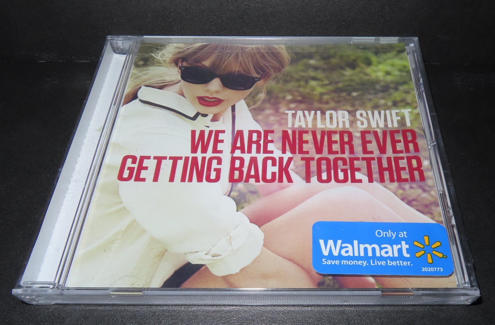 WE ARE NEVER EVER GETTING BACK TOGETHER by TAYLOR SWIFT-Walmart Exclusive NEW CD