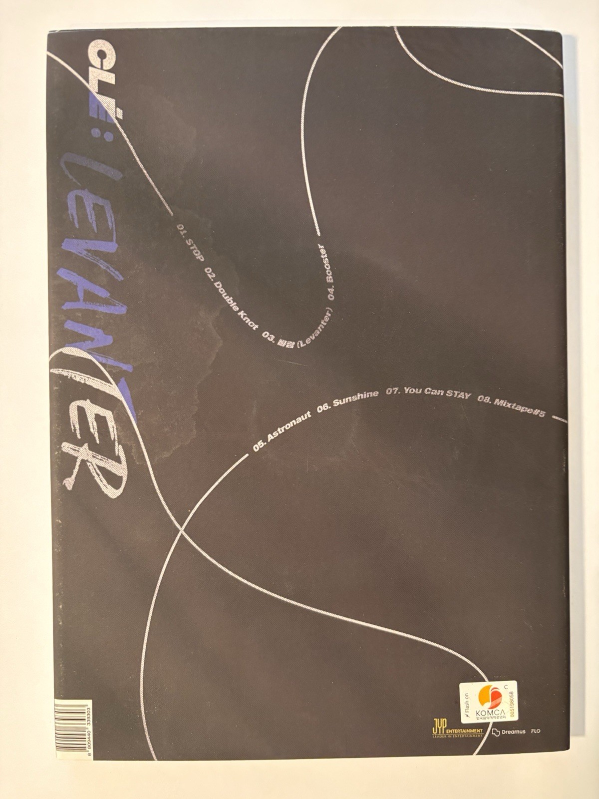 STRAY KIDS LEVANTER ALBUM WITH CD