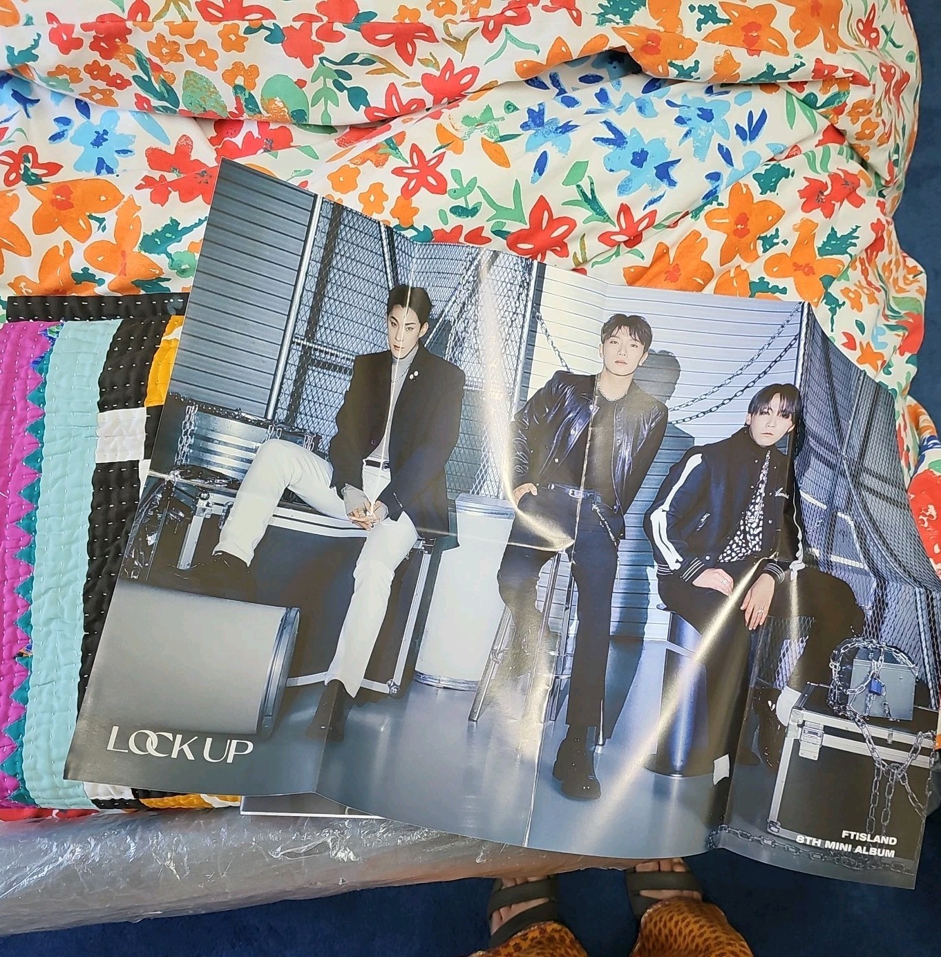 FTISLAND 8th Mini Album - Lock Up +Folded Poster+Photocards+CD