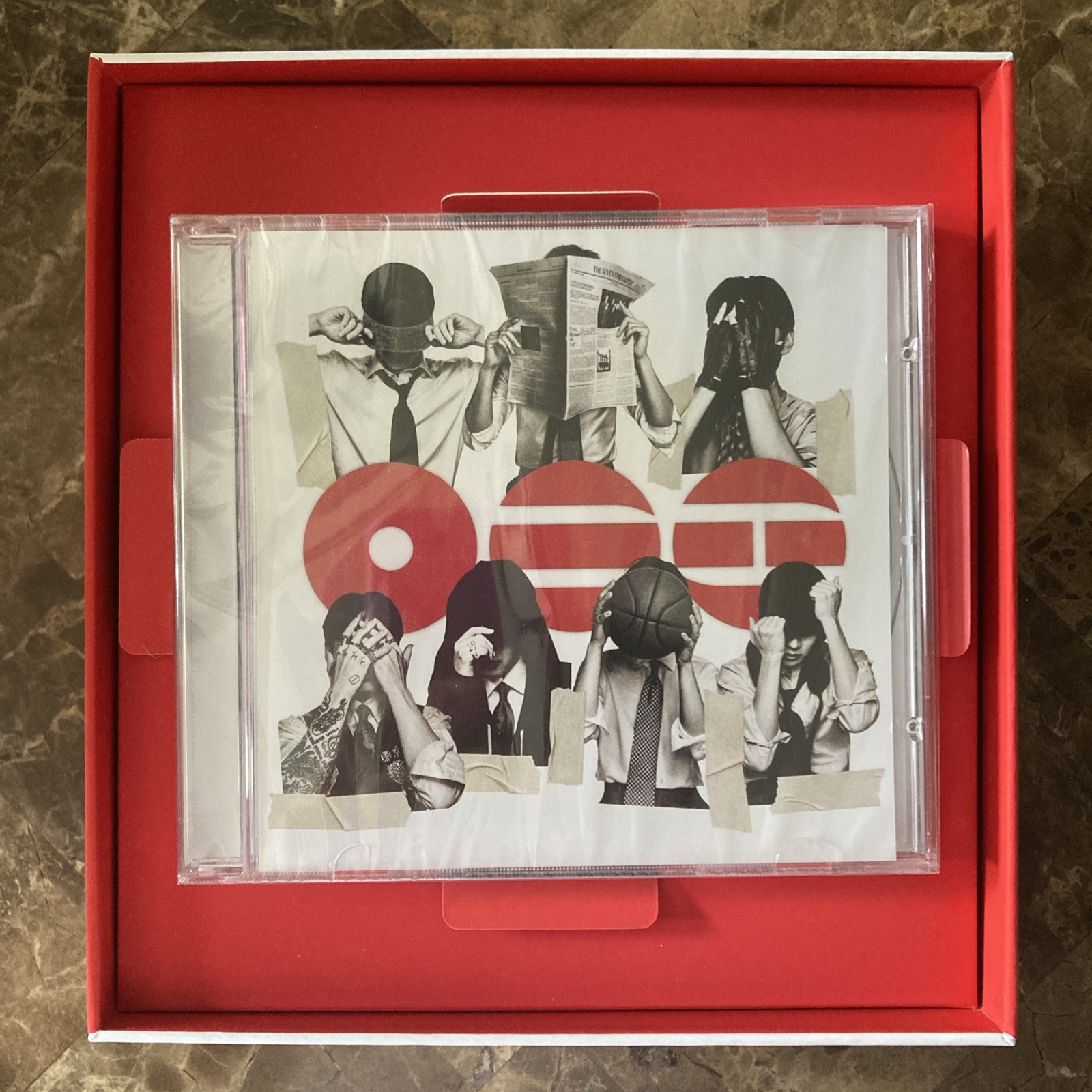 BTS ARIRANG Travel Tag CD Box Set (Target Exclusive) CD, Tag & Poster box Sealed