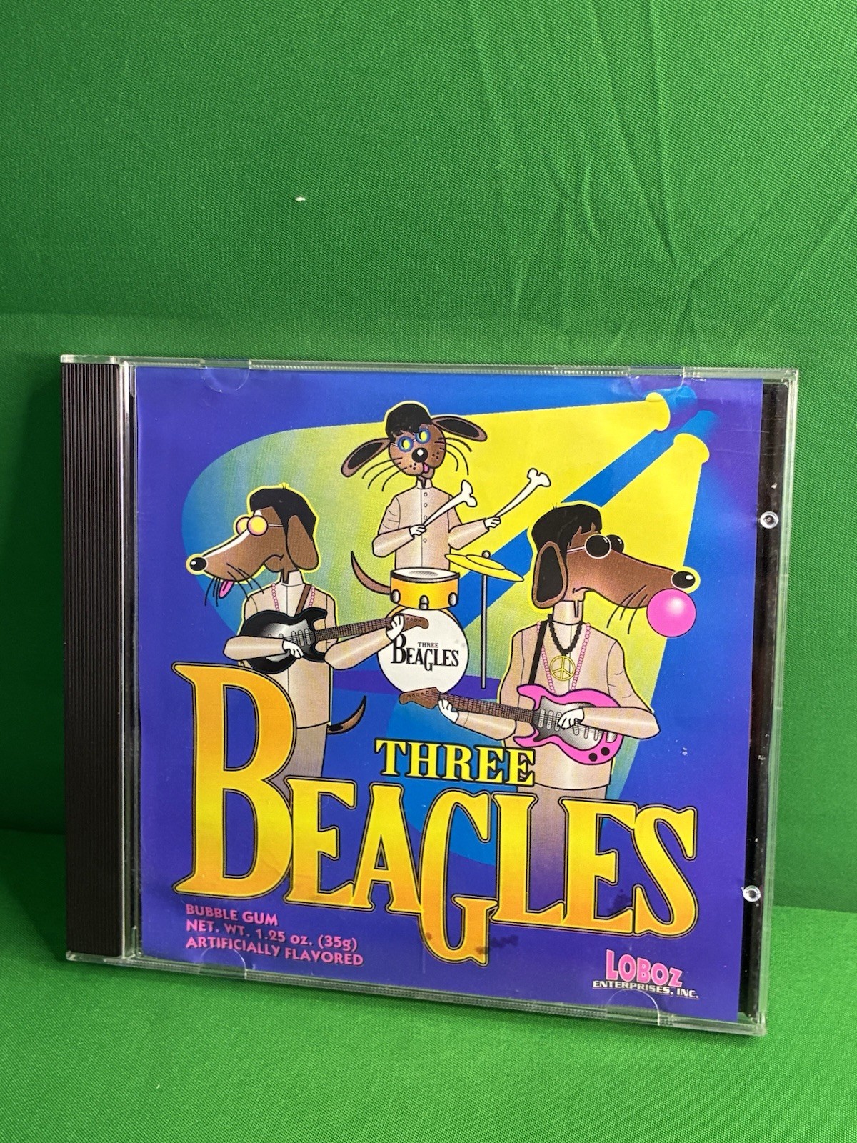 Rare THREE BEAGLES Bubble Gum CD Novelty w/ Original Bubble Gum Disc Loboz