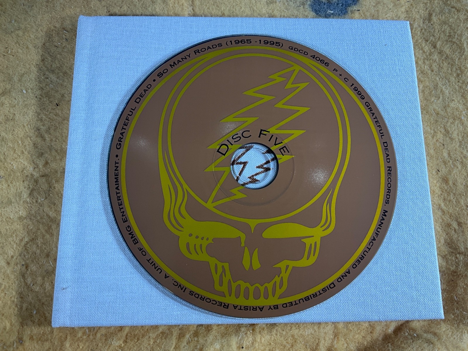 N12-36 GRATEFUL DEAD So Many Roads (1965 - 1995) - 5 CD BOX SET GDCD 4066 - ROCK