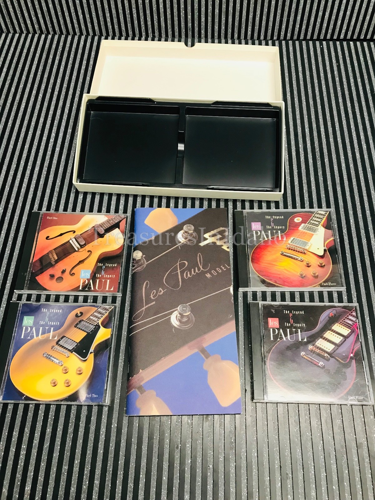 Les Paul: 1991 The Legend And The Legacy Country Compilation 4 CD Box Set w/book