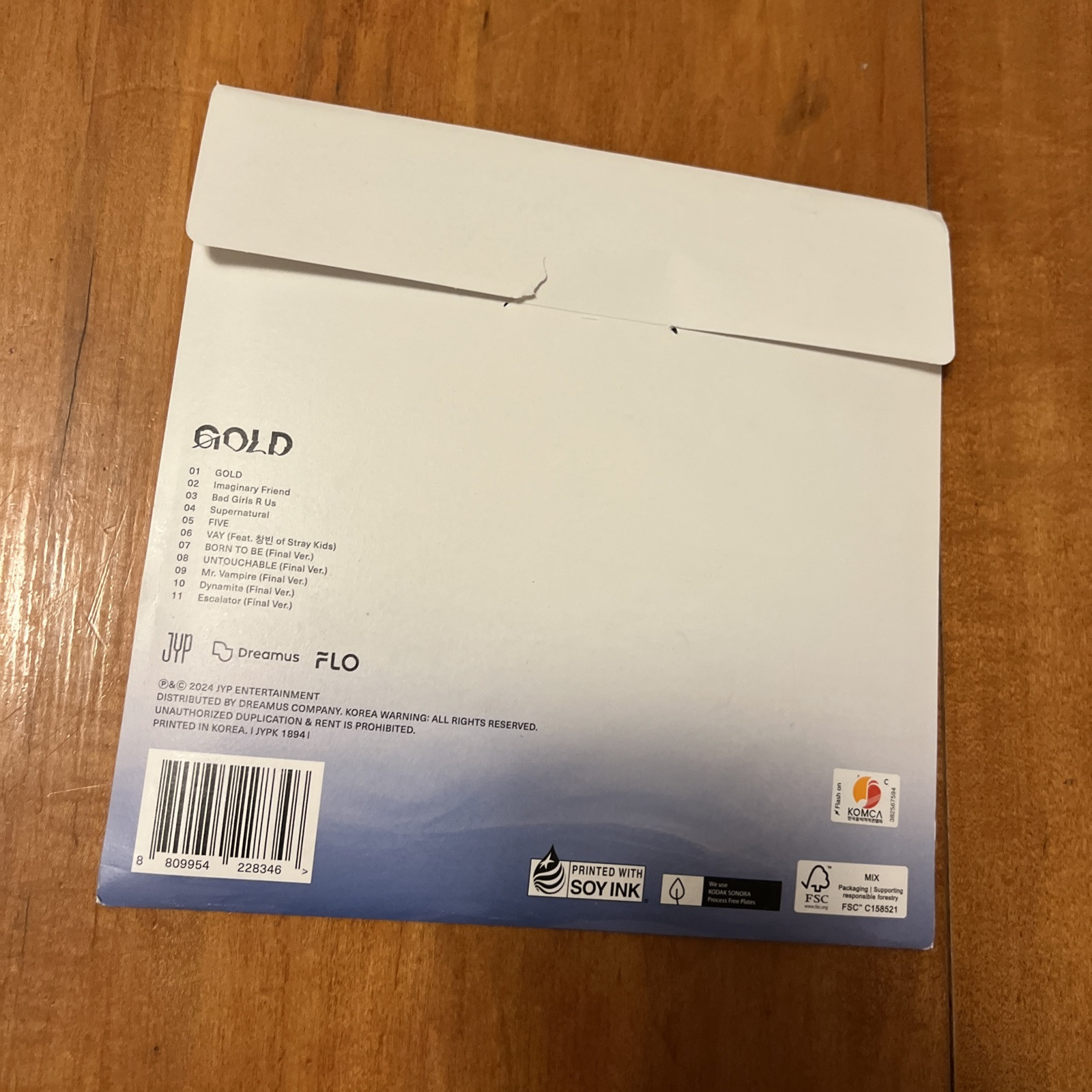 Gold by Itzy (Pink) 2024 JYP Entertainment Korean Dance & K-Pop Mini Album CD’s