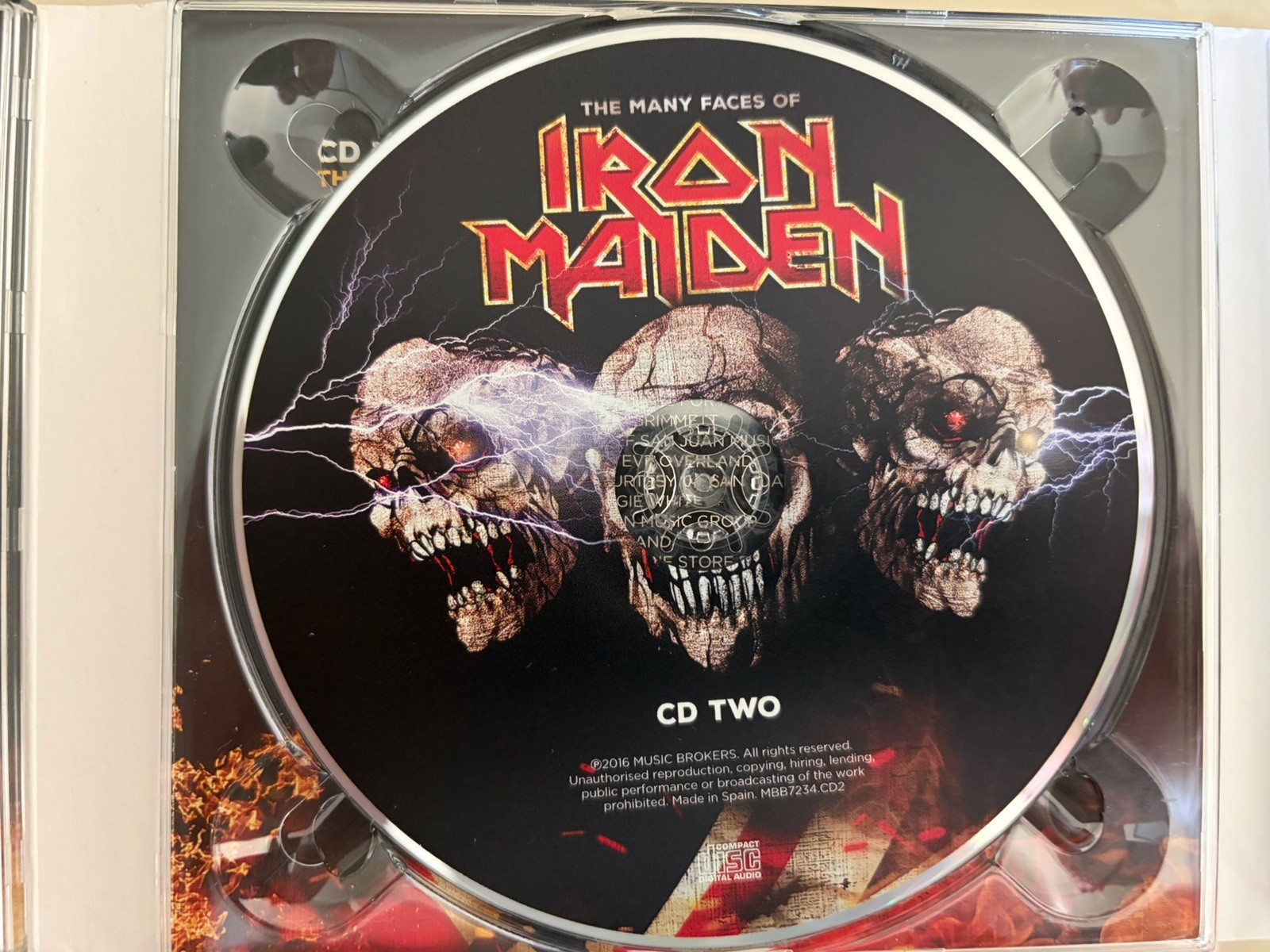 Iron Maiden - The Many Faces of Iron Maiden 3CD Box Set Compilation (2016)
