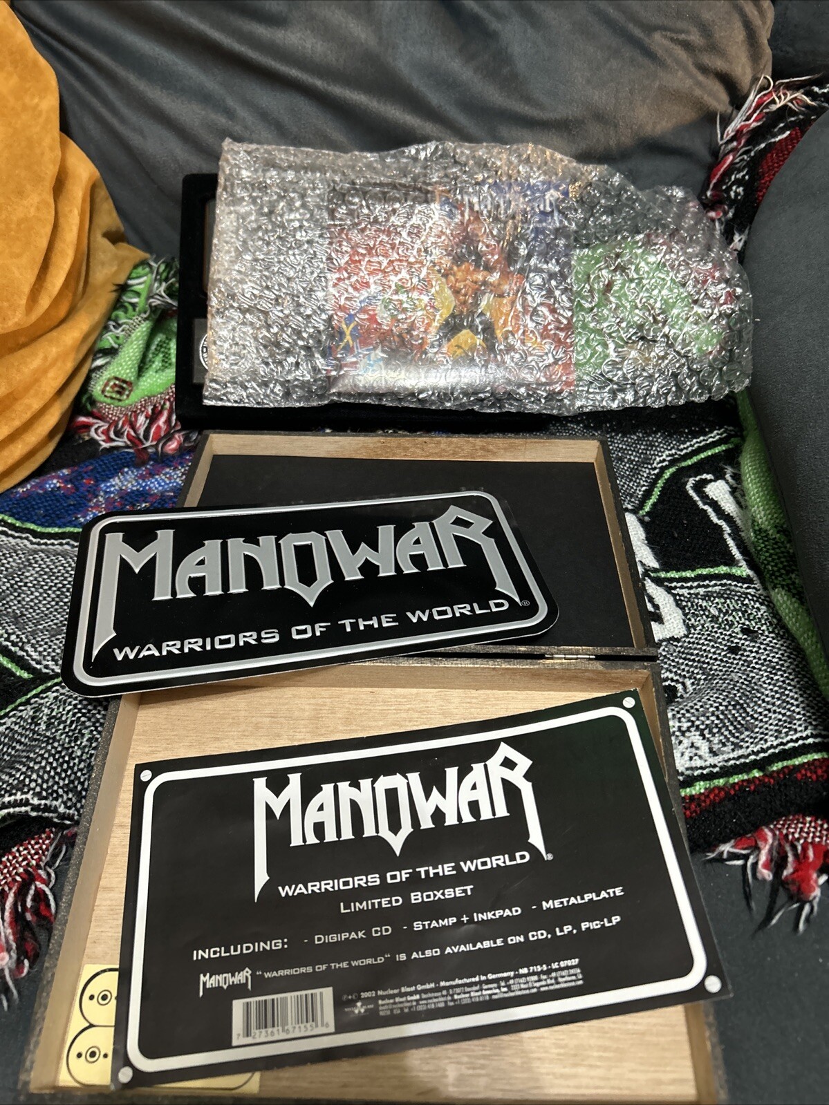 Manowar / Warriors Of The World ORG BOX Stamp Inkpad Metalplate Wood Box RARE