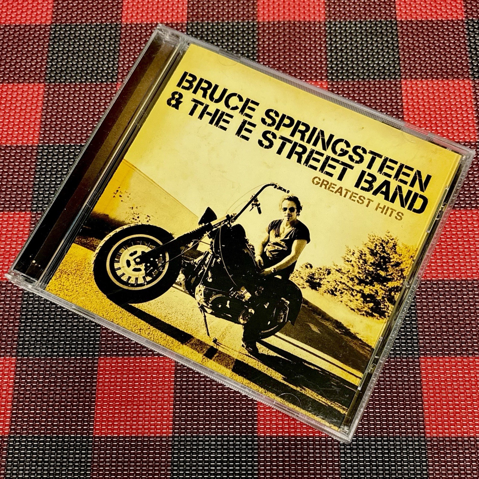 Bruce Springsteen & The E Street Band Greatest Hits 2009 CD Columbia Records NM
