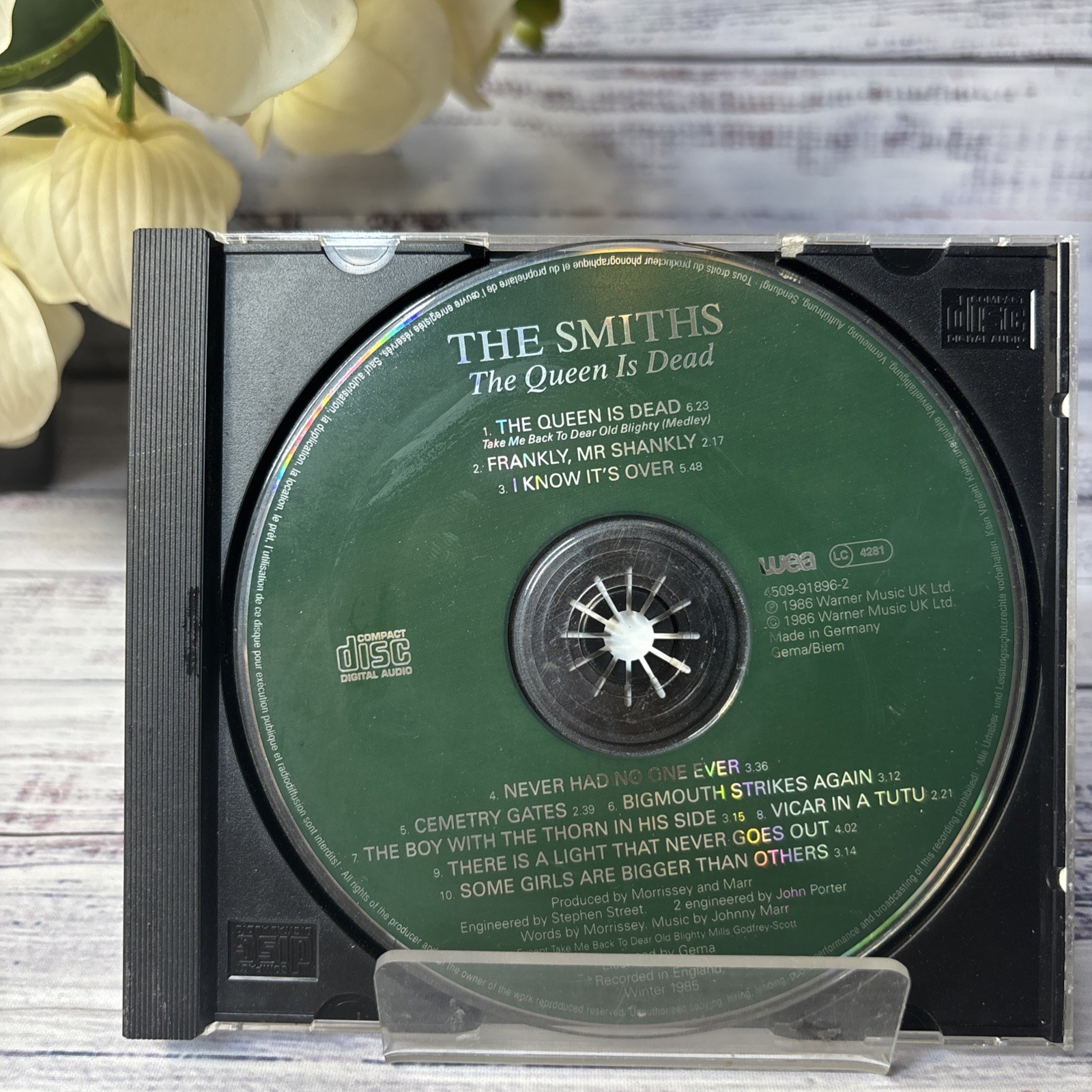 Queen Is Dead by The Smiths (CD, 2008) No original cover/front inlay