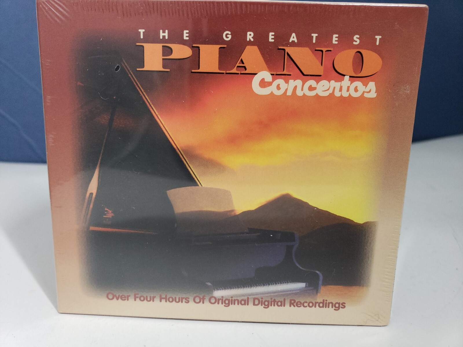 the greatest PIANO Concertos 4 hours of digital recordings NEW Sealed - 4 CD Set