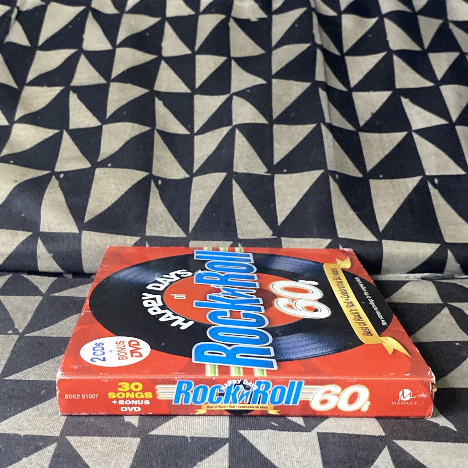 Happy Days of Rock n Roll 60s 2 CD & 1 DVD Set 2004