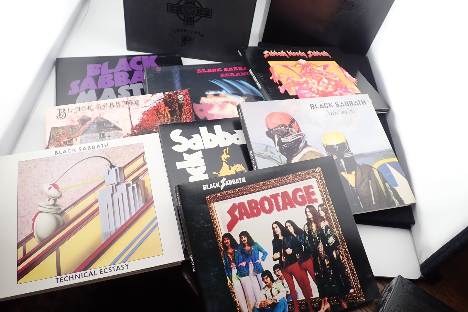 BLACK SABBATH The Black Box Complete Original 1970-1978 8 CD/DVD BOX SET! RARE!