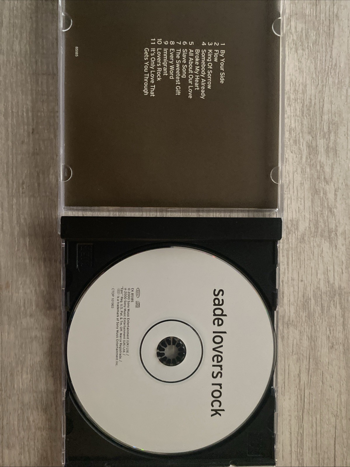 LOT OF 2 SADE CDs Lovers Rock The Best Of Safe CDs NM/M-