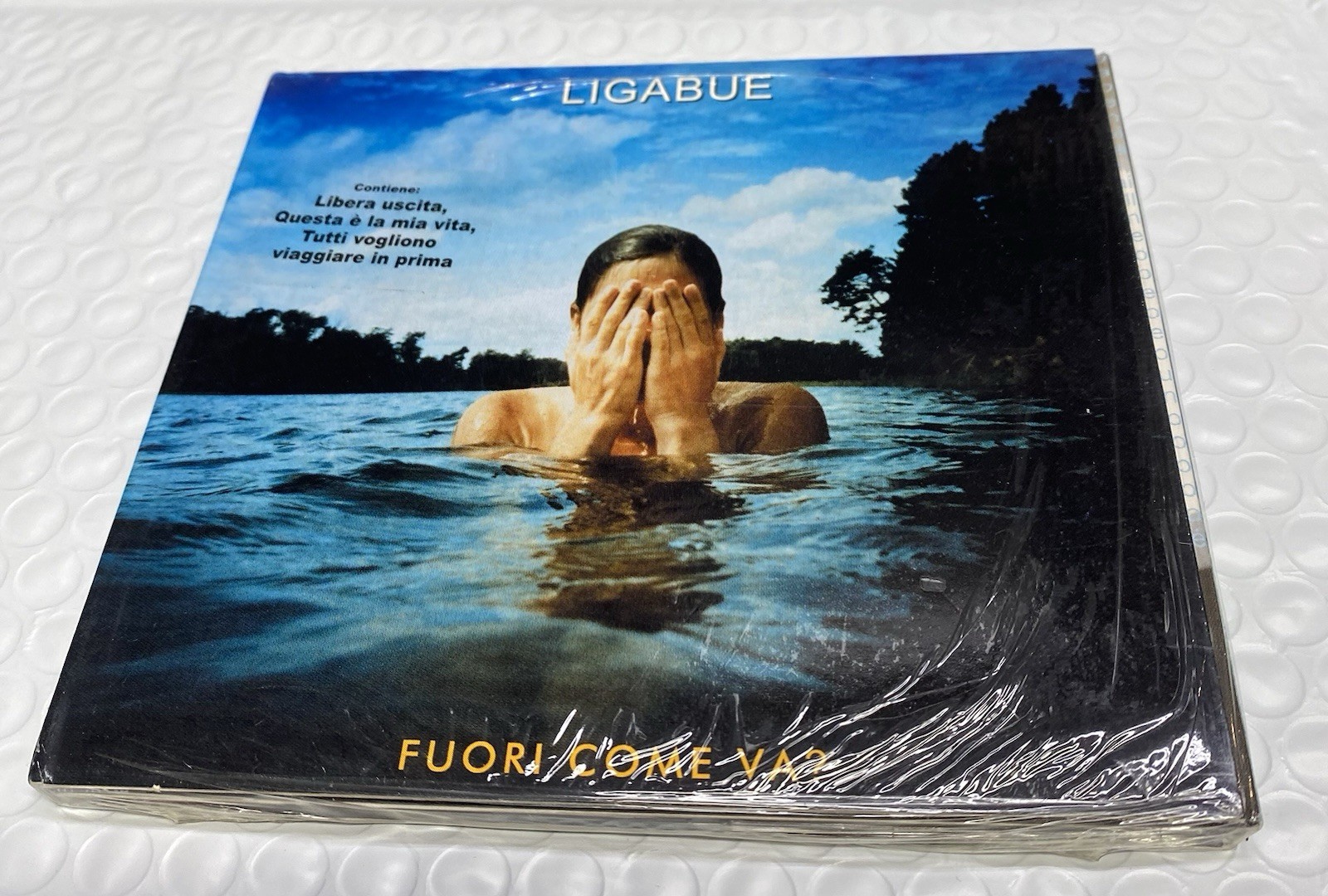 Ligabue Fuori Come Va? (CD) New Sealed Free Fast Shipping.