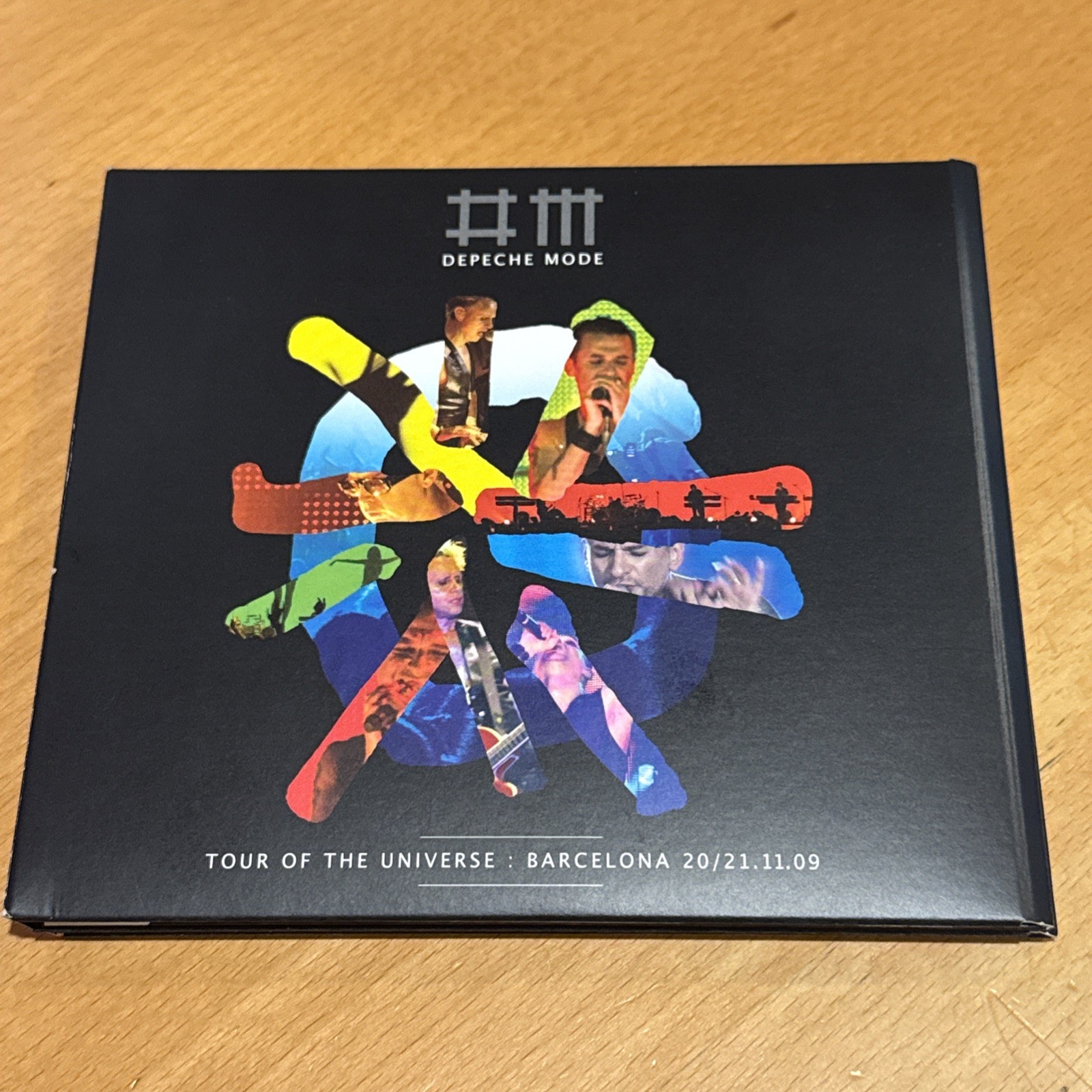 Depeche Mode: Tour of the Universe: Barcelona 20/21.11.09 (2xCD + DVD, 2010, Cap