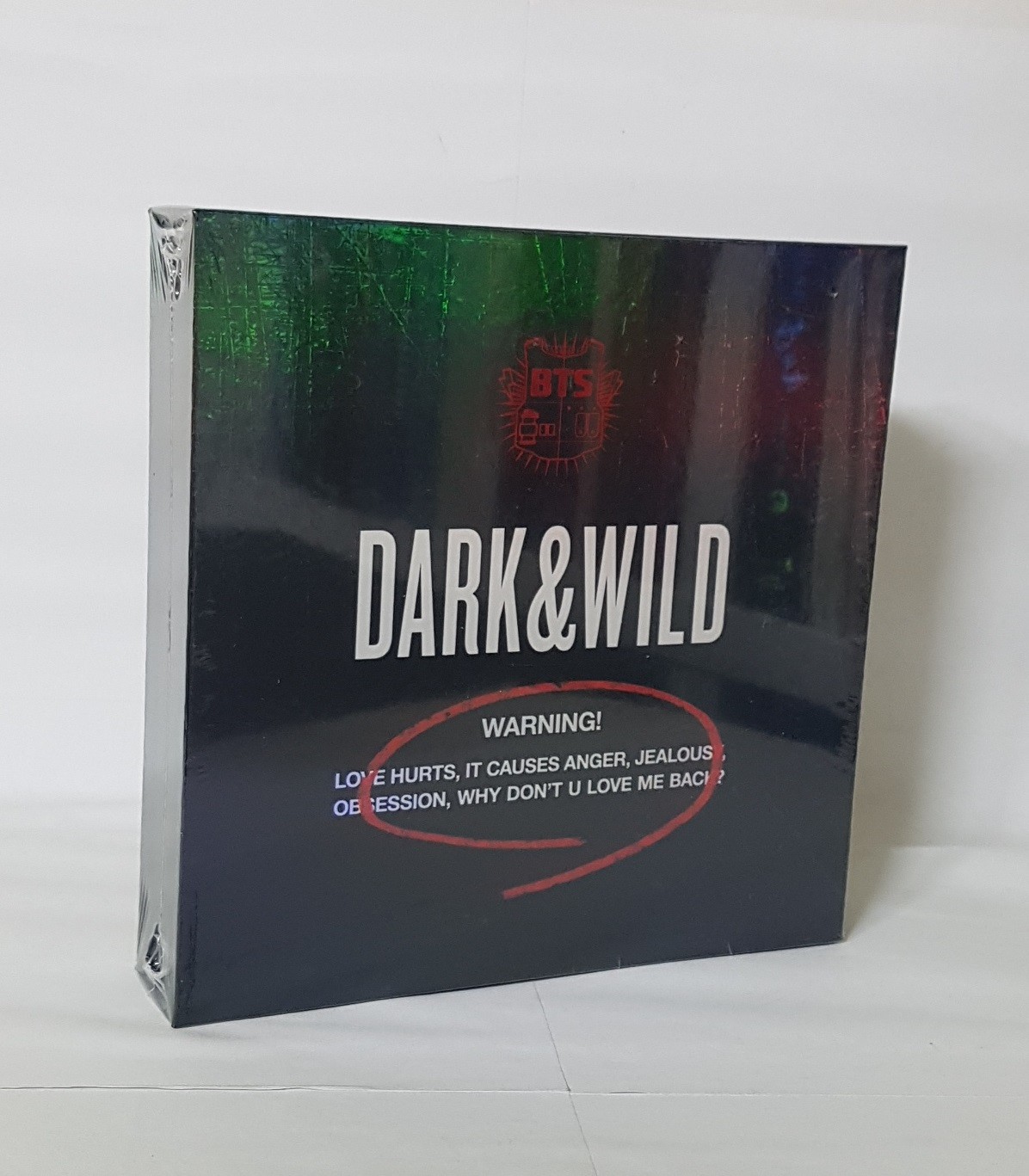K-POP BTS 1st Album [DARK & WILD] CD + Photo Booklet + 2p Photocard Sealed