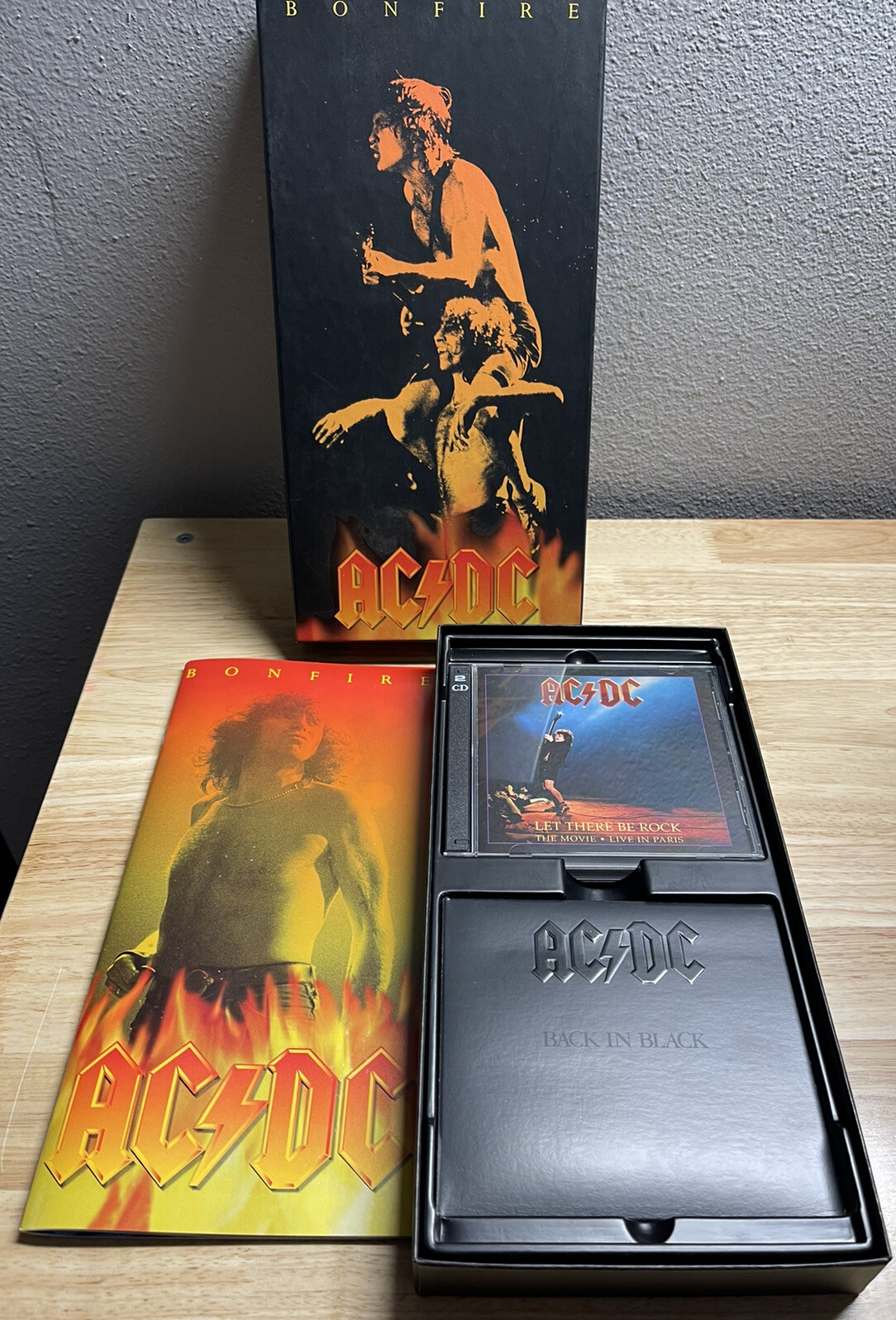 AC/DC-Bonfire Box Set 5Disc ;1997 With Booklet 62119-2 Excellent Condition