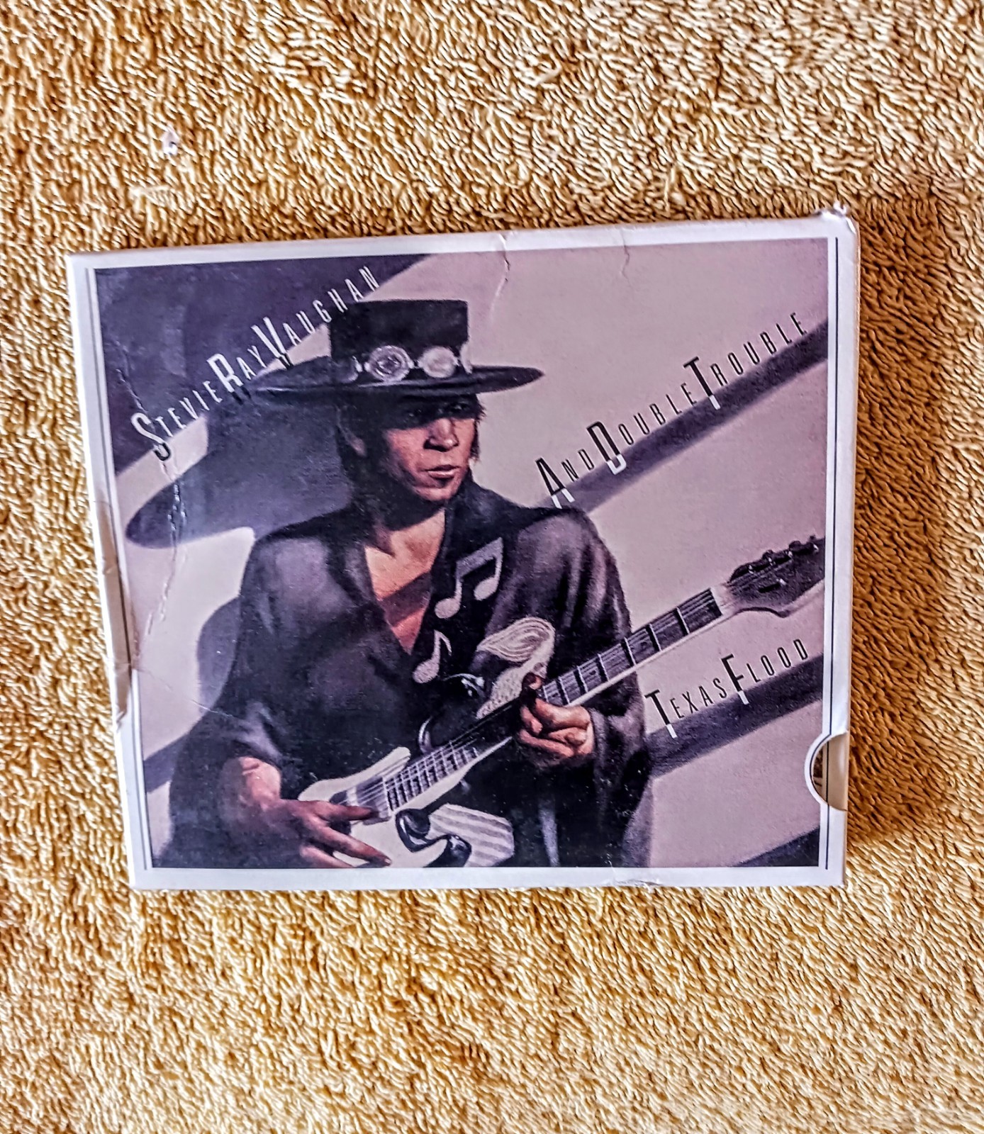 TEXAS FLOOD --STEVIE RAY VAUGHAN & Double Trouble- Cd Epic Vintage Classic
