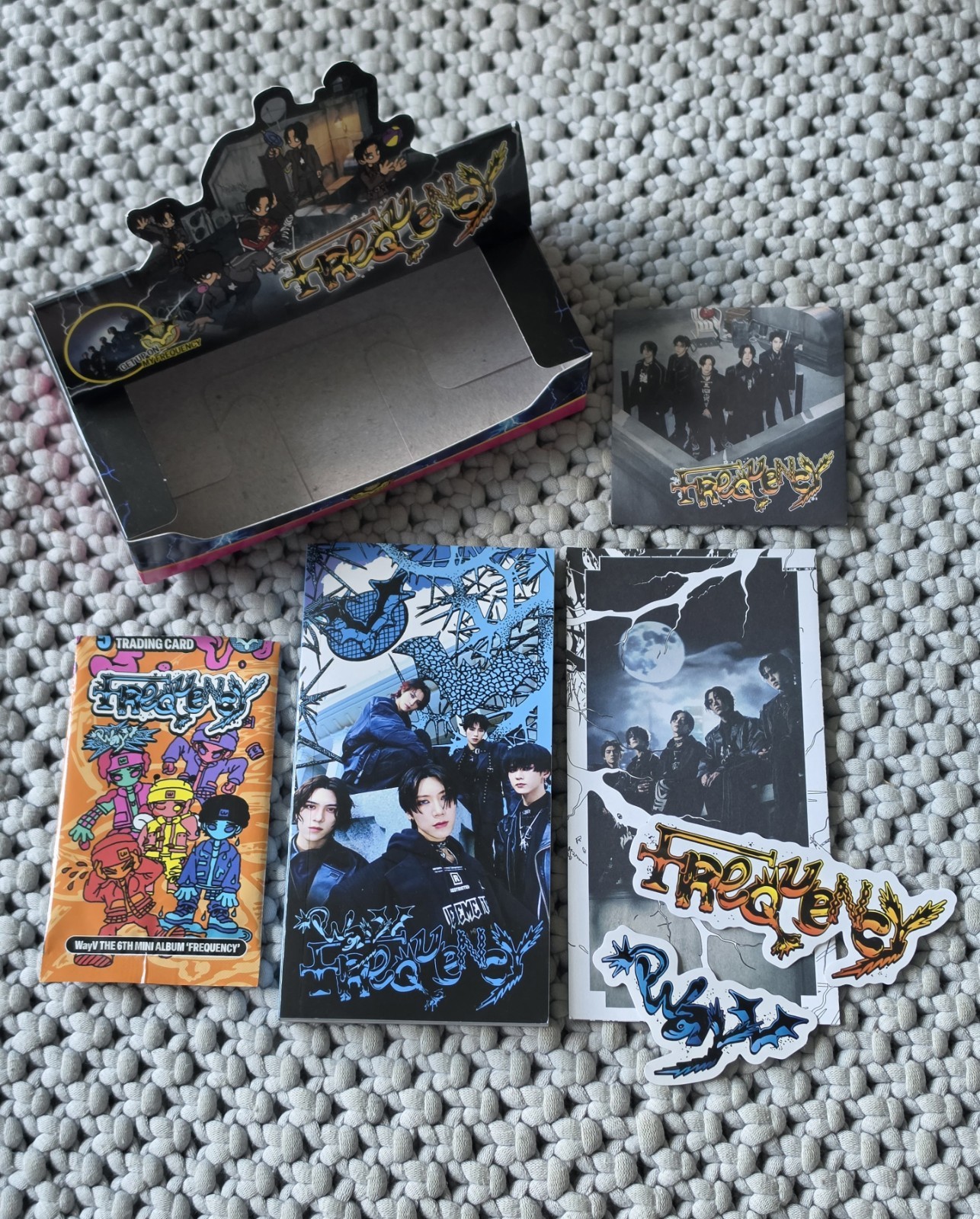 Kpop NCT WayV 6th Mini Album Frequency Package Ver. CD Trading Cards - Open - UK