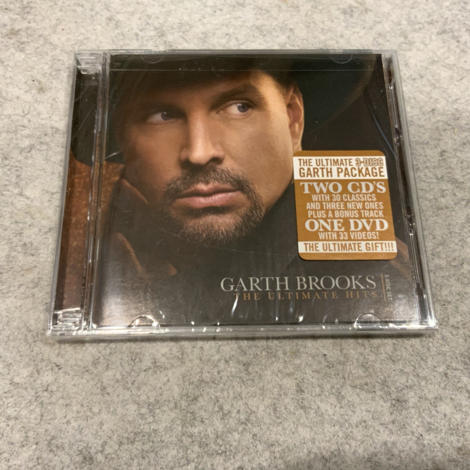 The Ultimate Hits by Garth Brooks (CD, Nov-2007, 3 Discs, Pearl)