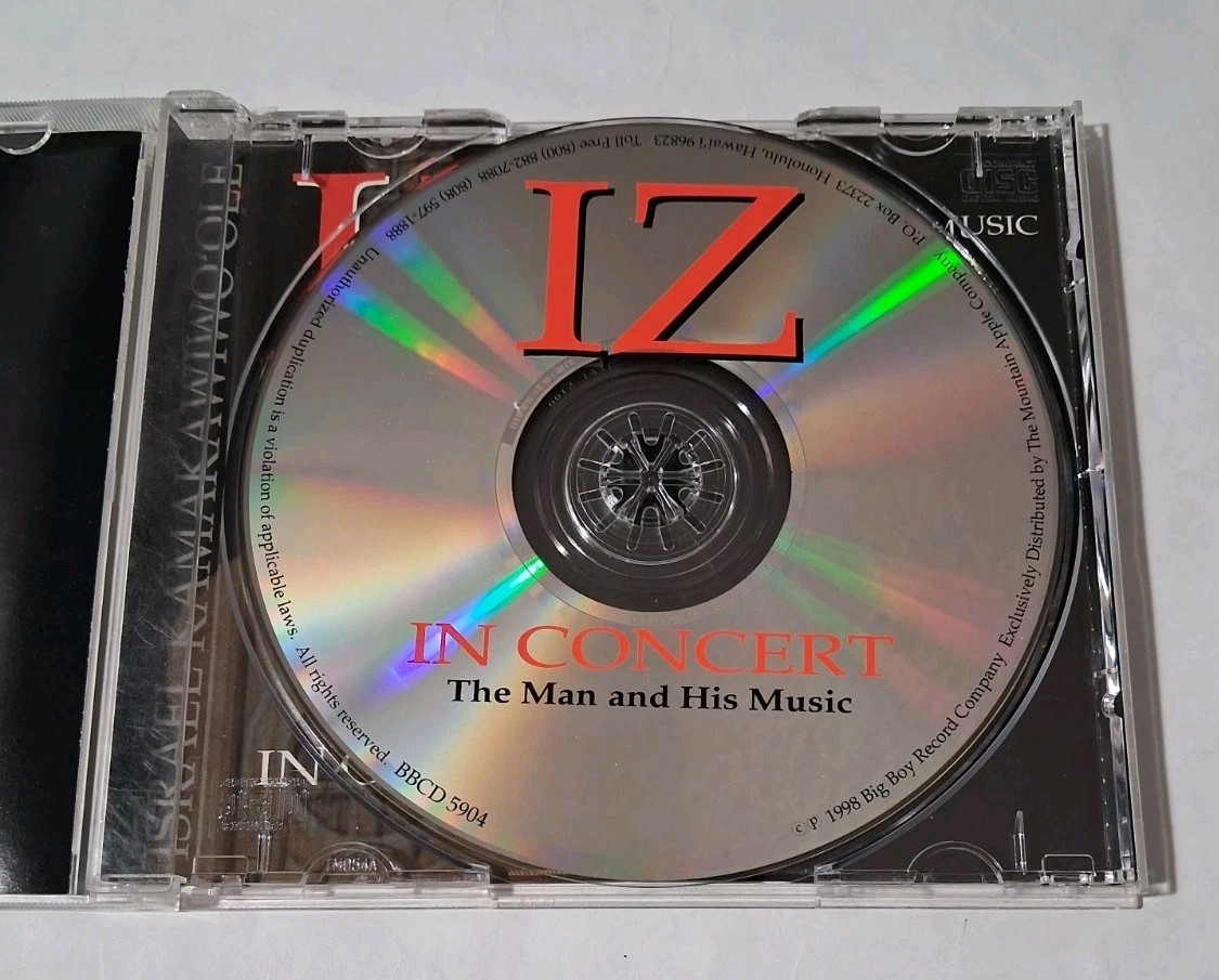 Iz in Concert by Israel Kamakawiwo'ole (CD 1998 Big Boy Records) BBCD 5904 US