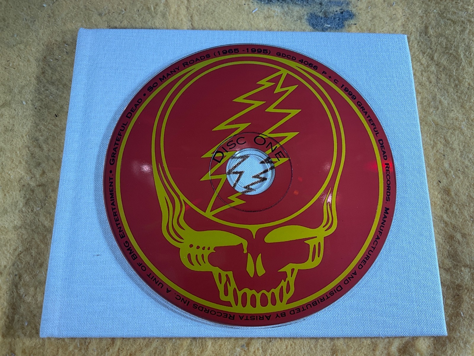 N12-36 GRATEFUL DEAD So Many Roads (1965 - 1995) - 5 CD BOX SET GDCD 4066 - ROCK