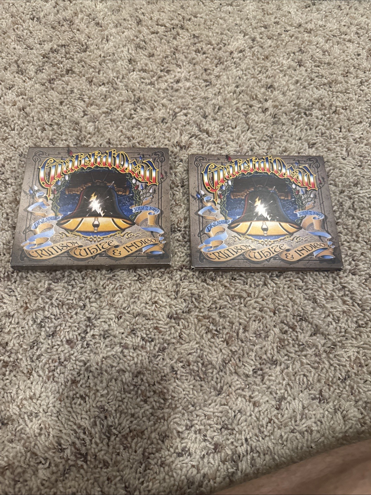 Grateful Dead - Crimson, White & Indigo: Philadelphia 1989 (3 CD/DVD Set, 2010)