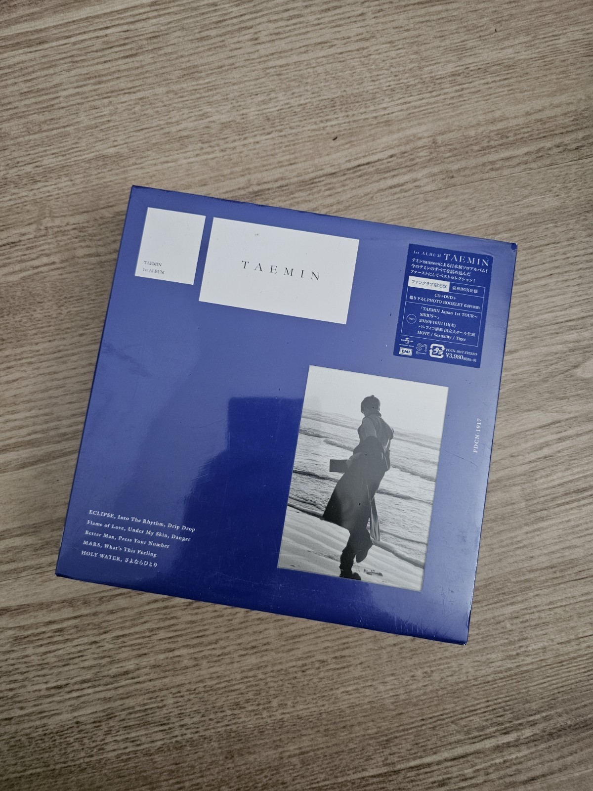 TAEMIN Limited Edition Fanclub Box Set CD Japanese Flame of Love Sayonara Hitori